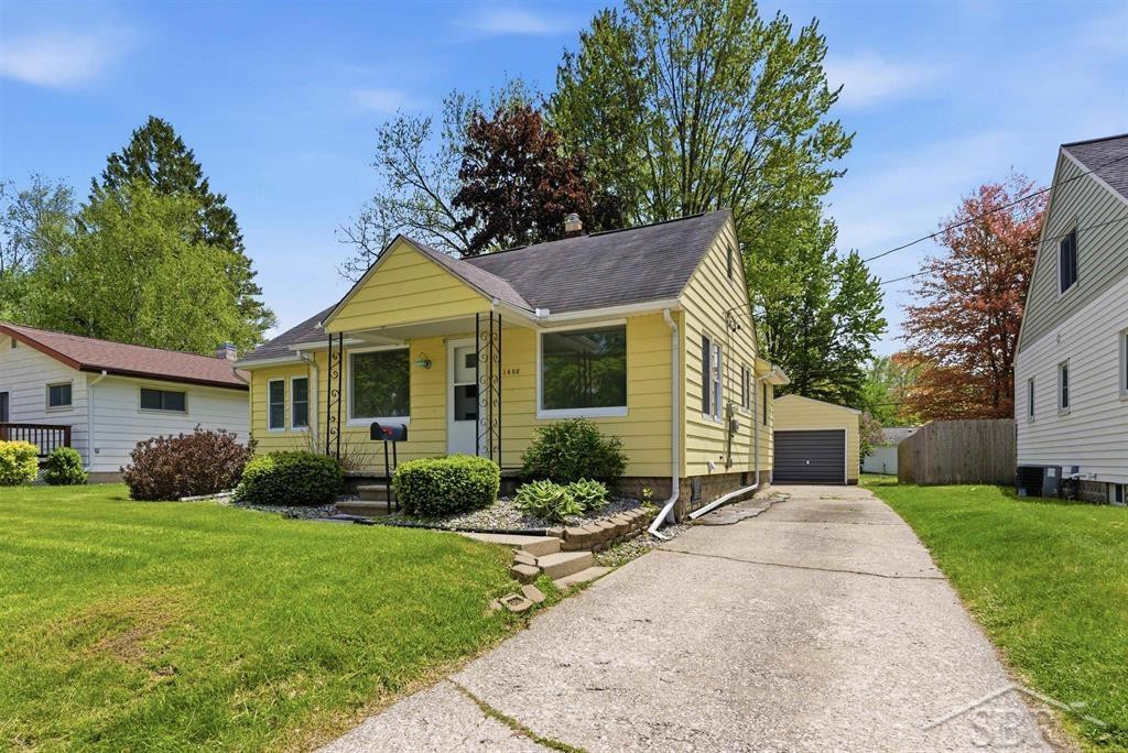 1402 Wyllys Street, Midland, MI 48642 — front exterior