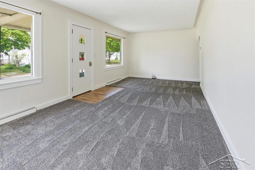 1402 Wyllys Street, Midland, MI 48642 — Photo 4