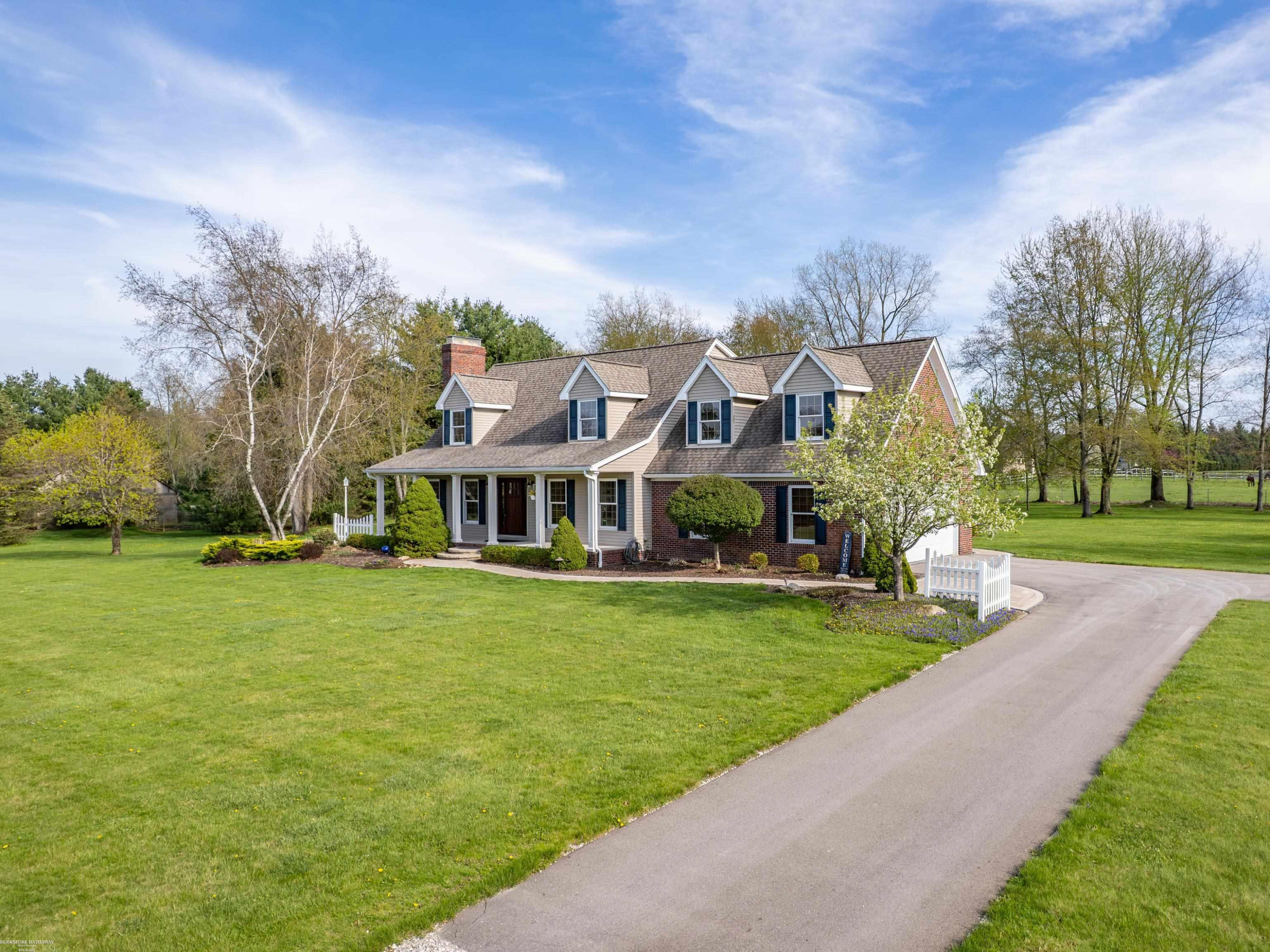 202 Donna Mae Drive, Leonard, MI 48367 — Photo 47