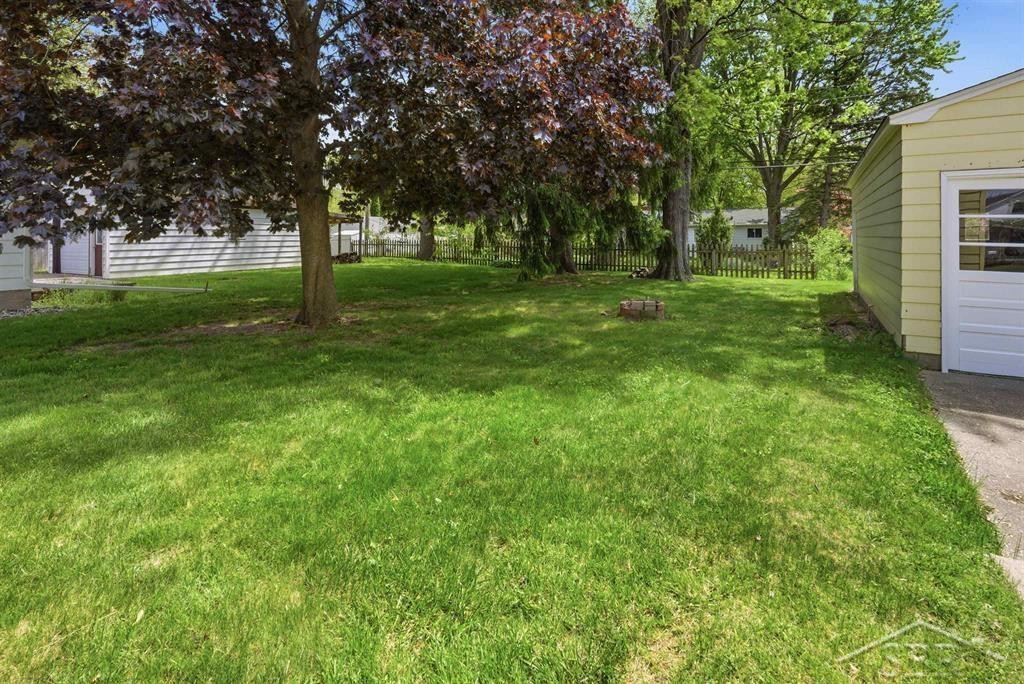 1402 Wyllys Street, Midland, MI 48642 — Photo 22