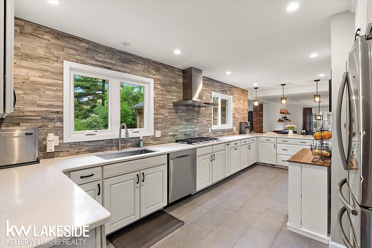 911 Lamppost Lane, Bloomfield Hills, MI 48304 — Photo 10