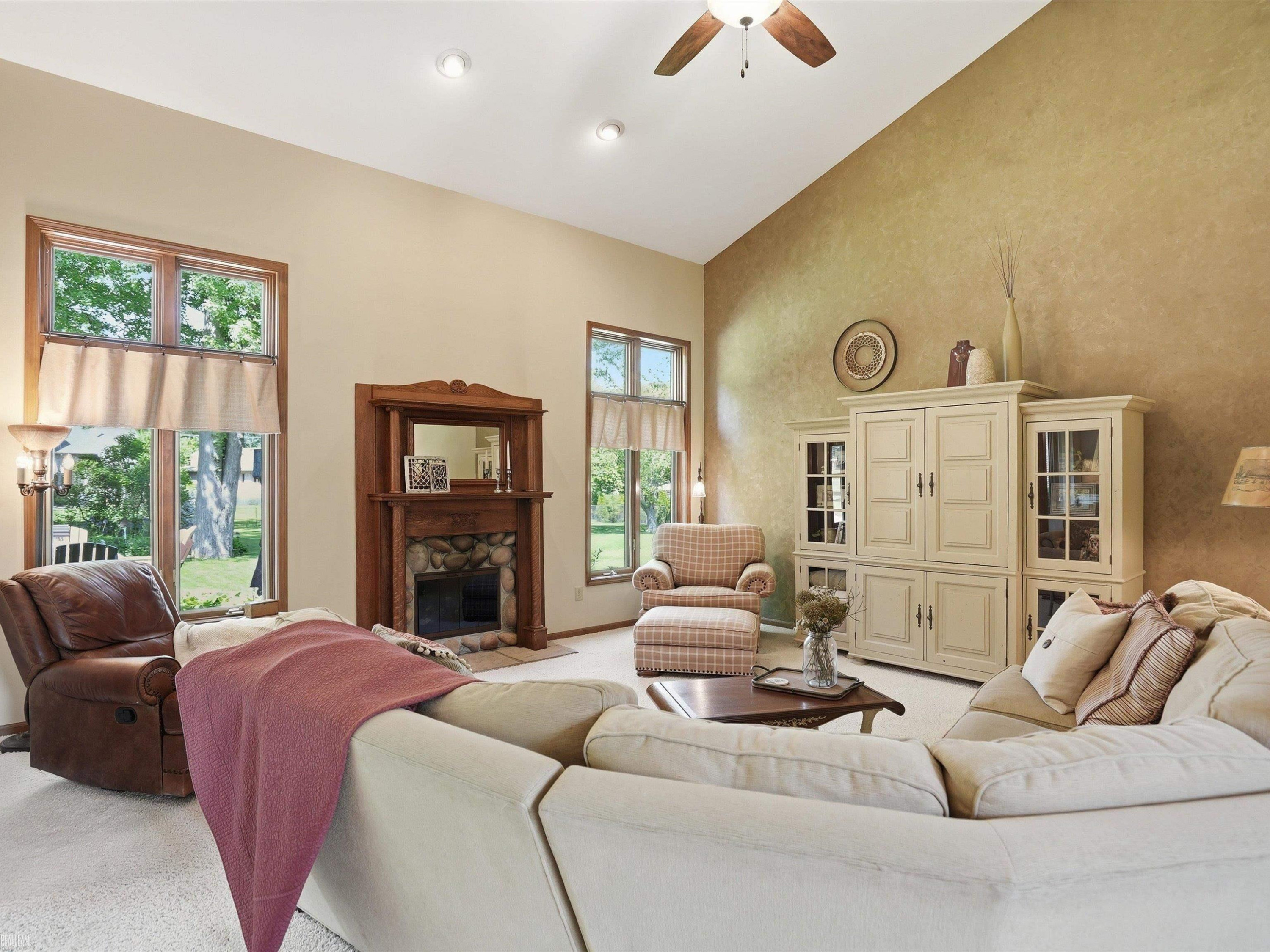 42199 Kyle Drive, Clinton Twp, MI 48038 — Photo 15