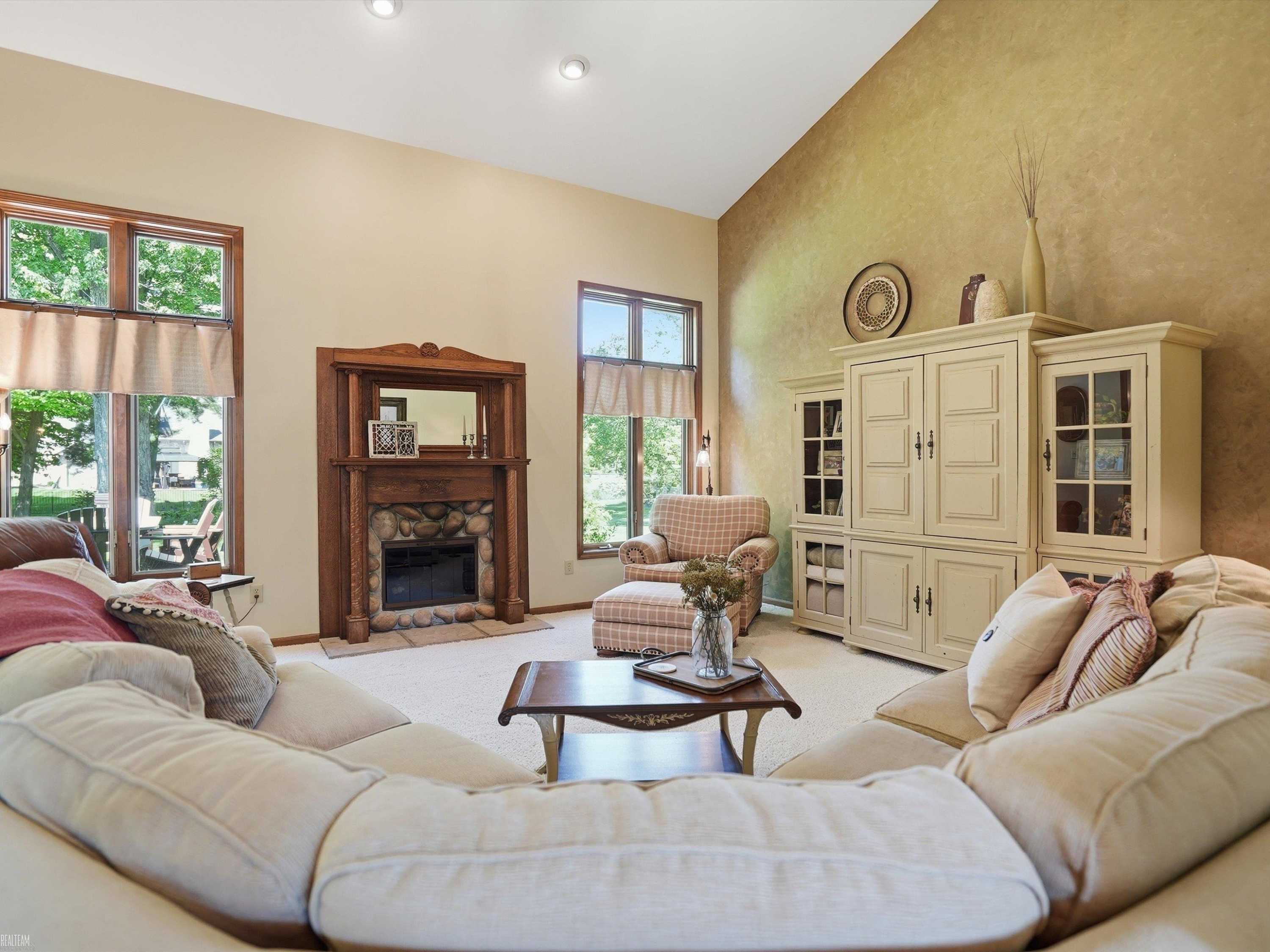 42199 Kyle Drive, Clinton Twp, MI 48038 — Photo 16