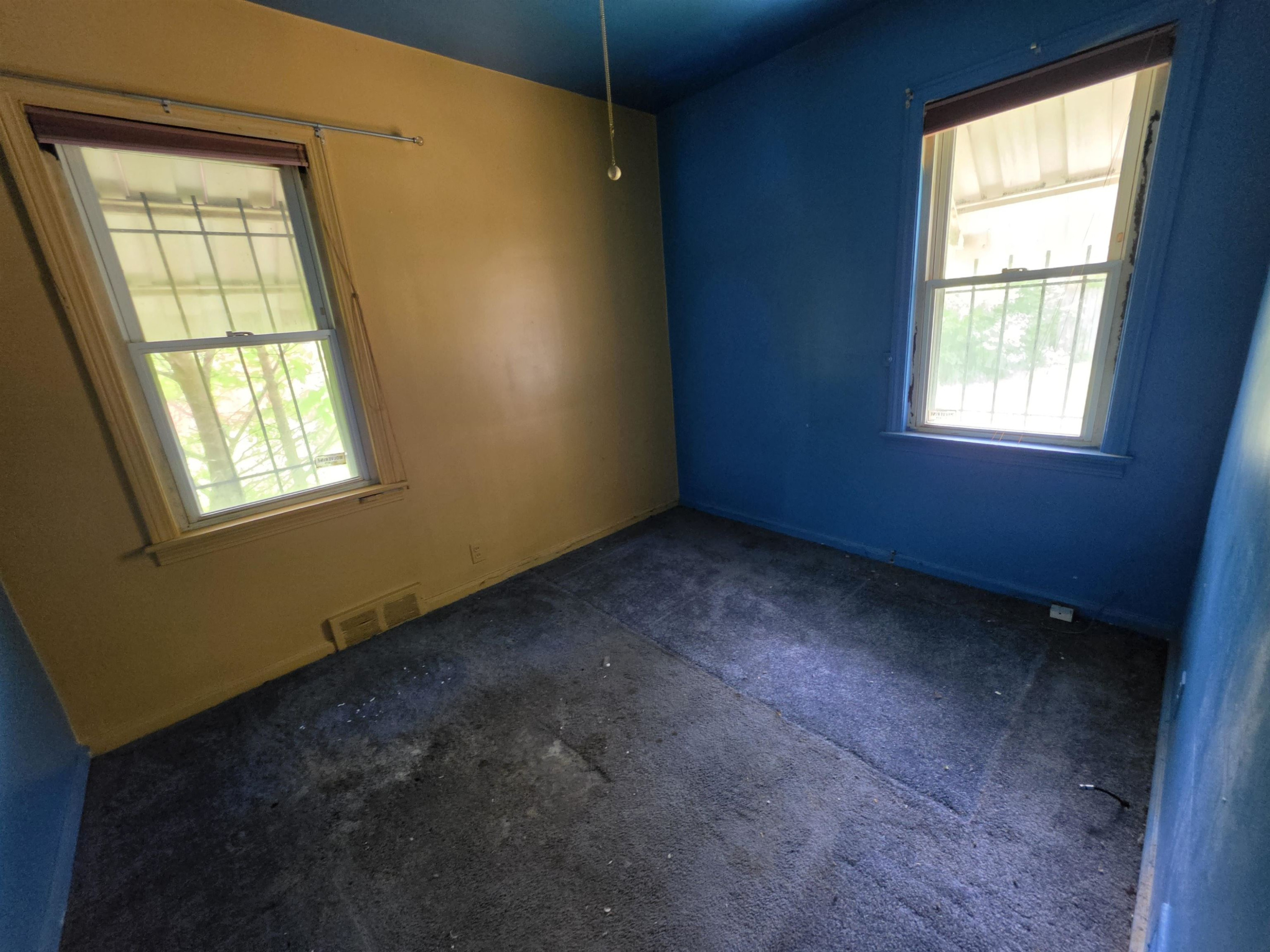 318 E Philadelphia Boulevard, Flint, MI 48505 — Photo 8