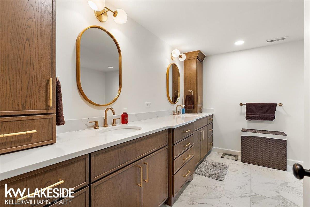 911 Lamppost Lane, Bloomfield Hills, MI 48304 — Photo 28