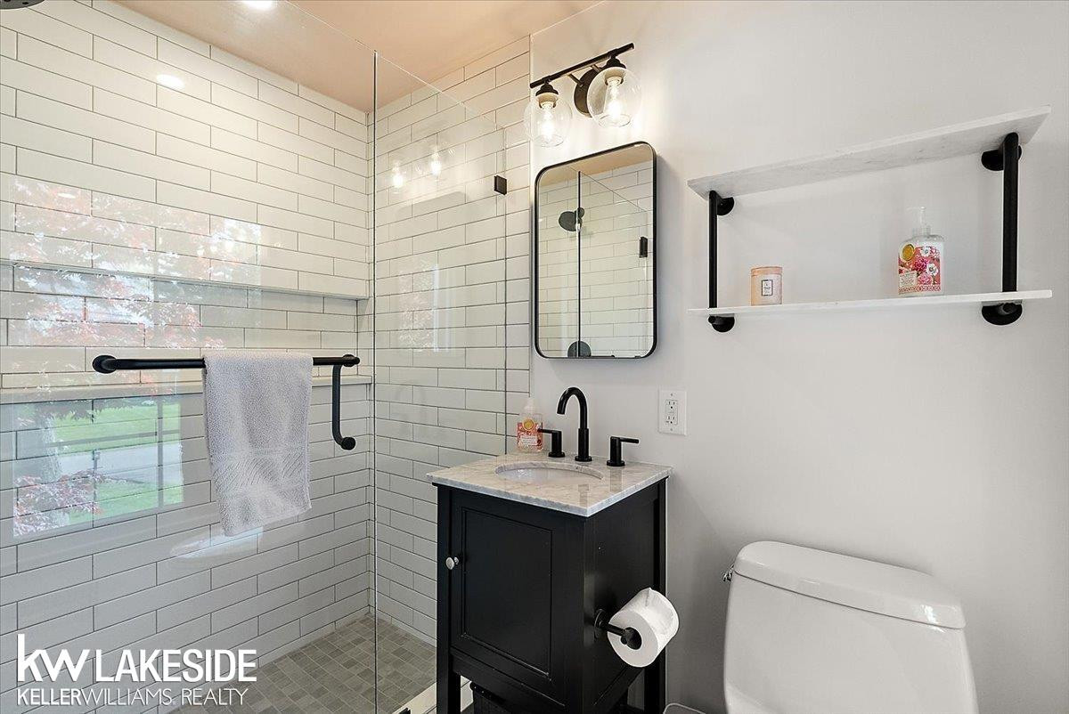 911 Lamppost Lane, Bloomfield Hills, MI 48304 — Photo 34