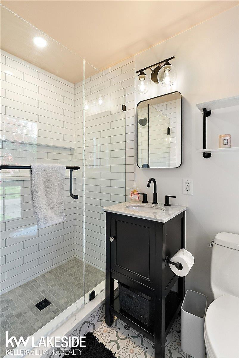 911 Lamppost Lane, Bloomfield Hills, MI 48304 — Photo 35