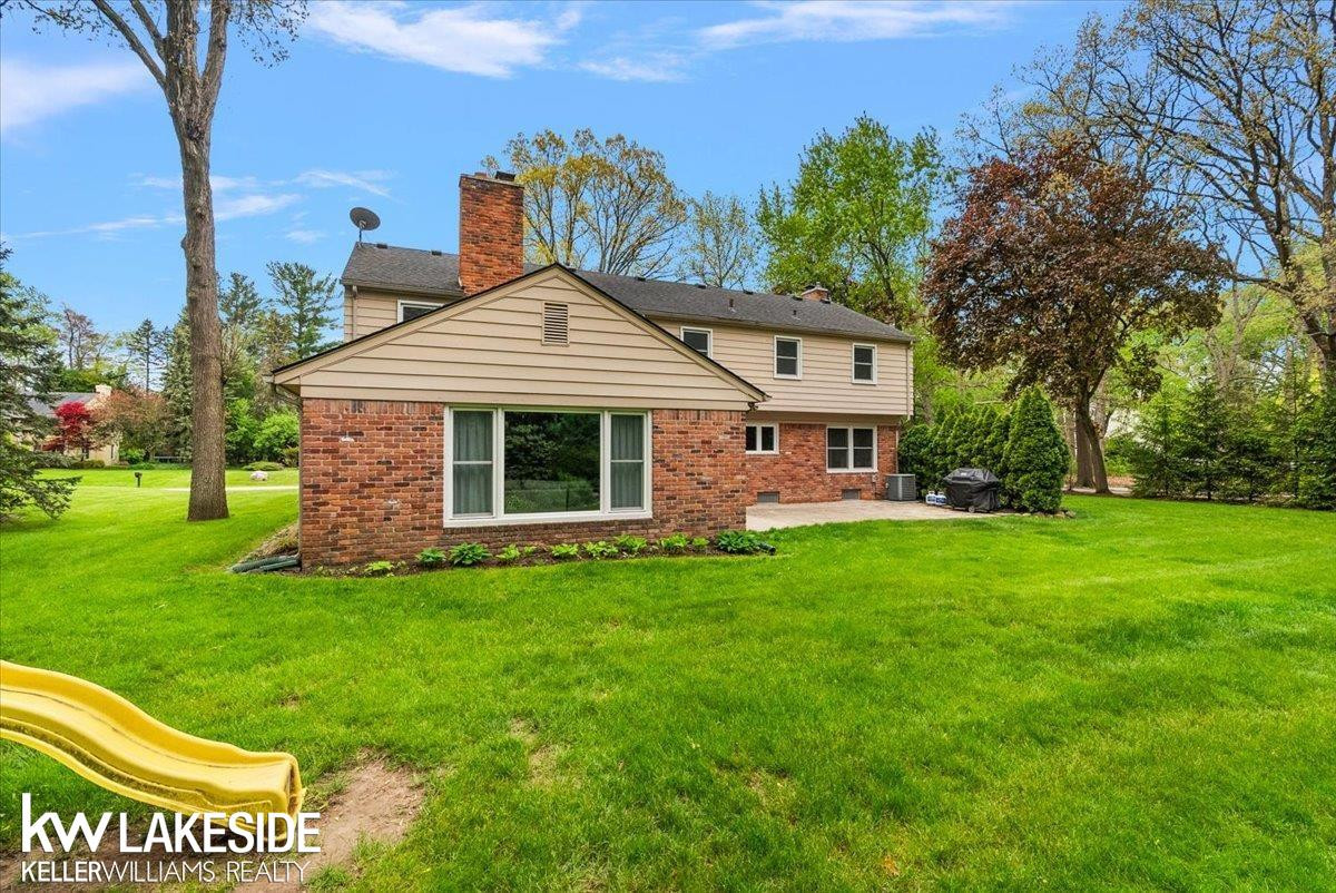 911 Lamppost Lane, Bloomfield Hills, MI 48304 — Photo 50