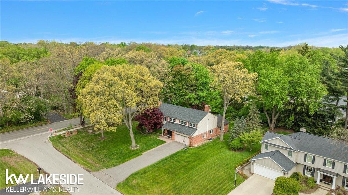 911 Lamppost Lane, Bloomfield Hills, MI 48304 — Photo 58