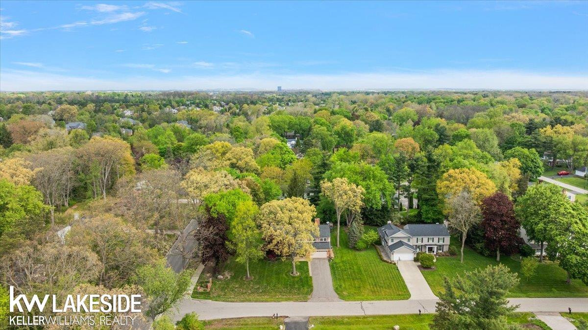911 Lamppost Lane, Bloomfield Hills, MI 48304 — Photo 64