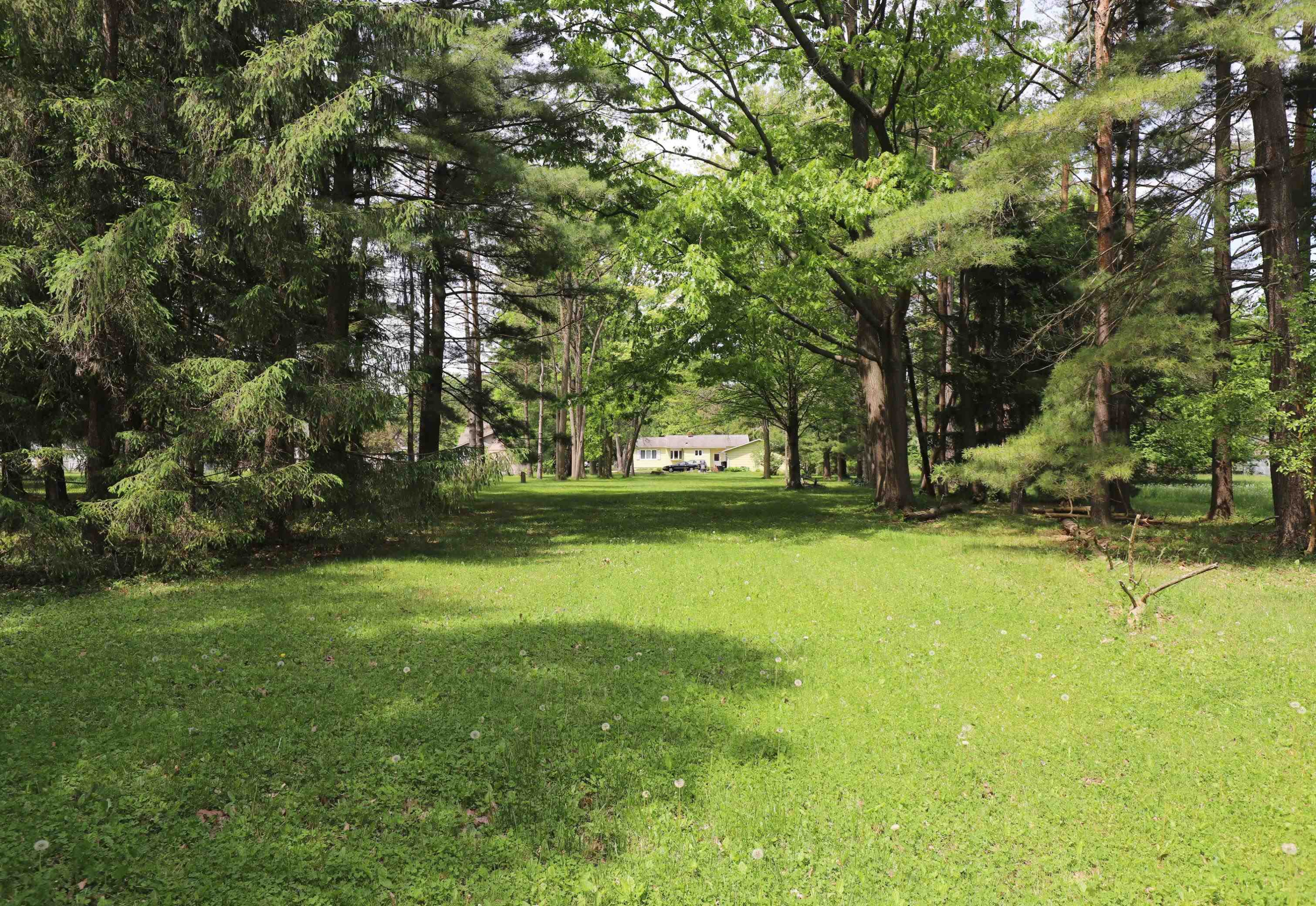 536 Warren Avenue, Flushing, MI 48433 — Photo 26