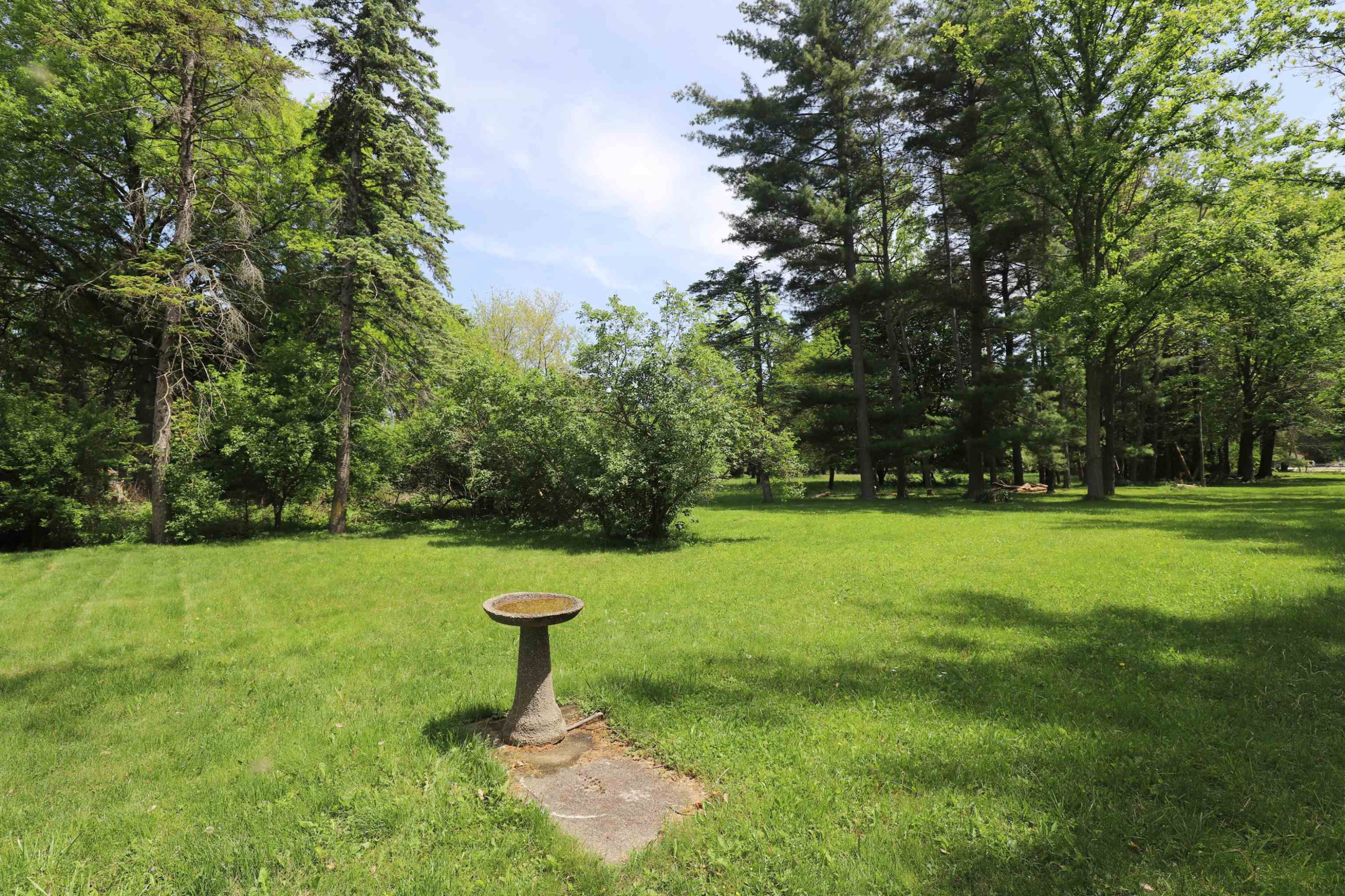 536 Warren Avenue, Flushing, MI 48433 — Photo 28