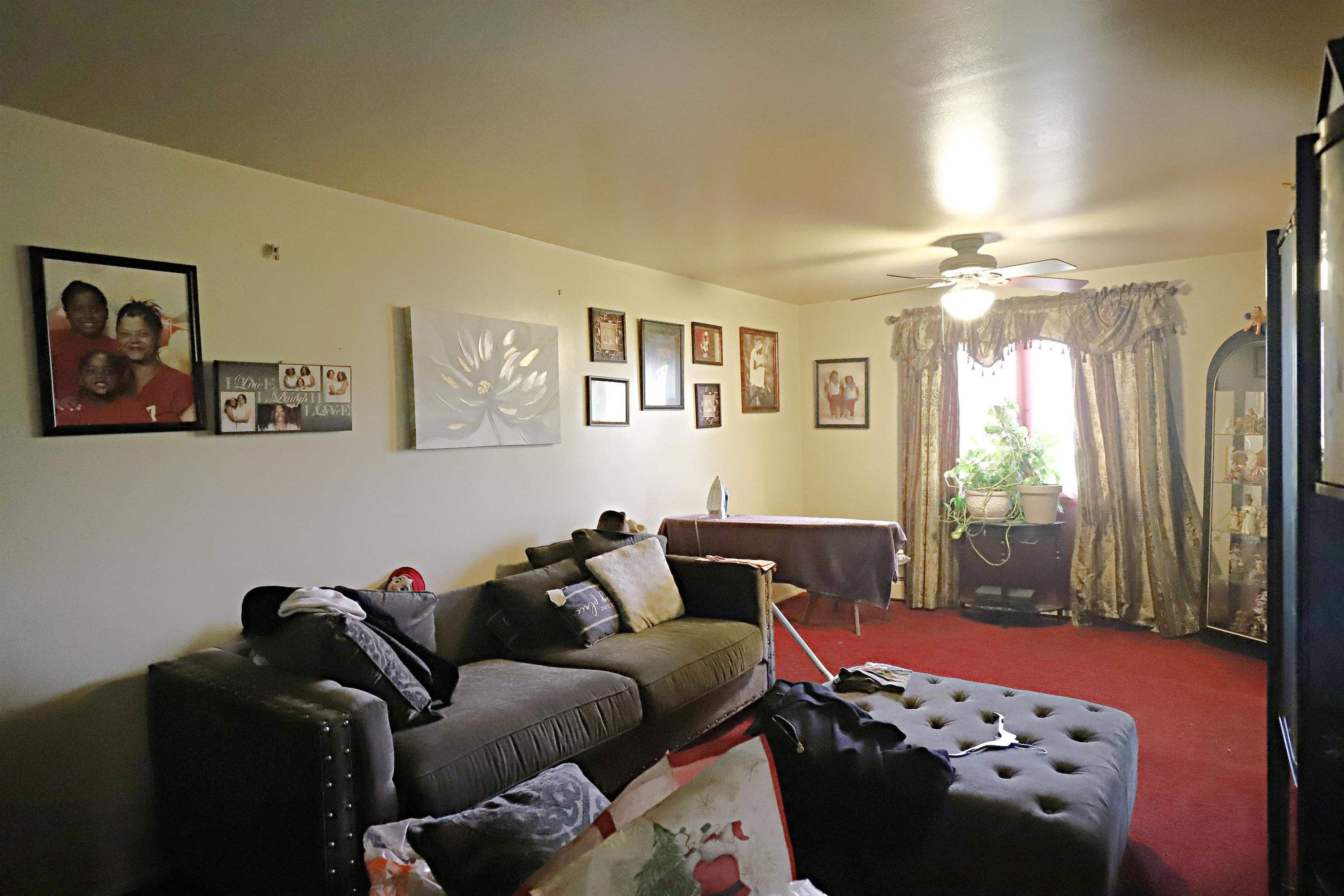 1047 Western Hills Drive, Flint, MI 48532 — Photo 6
