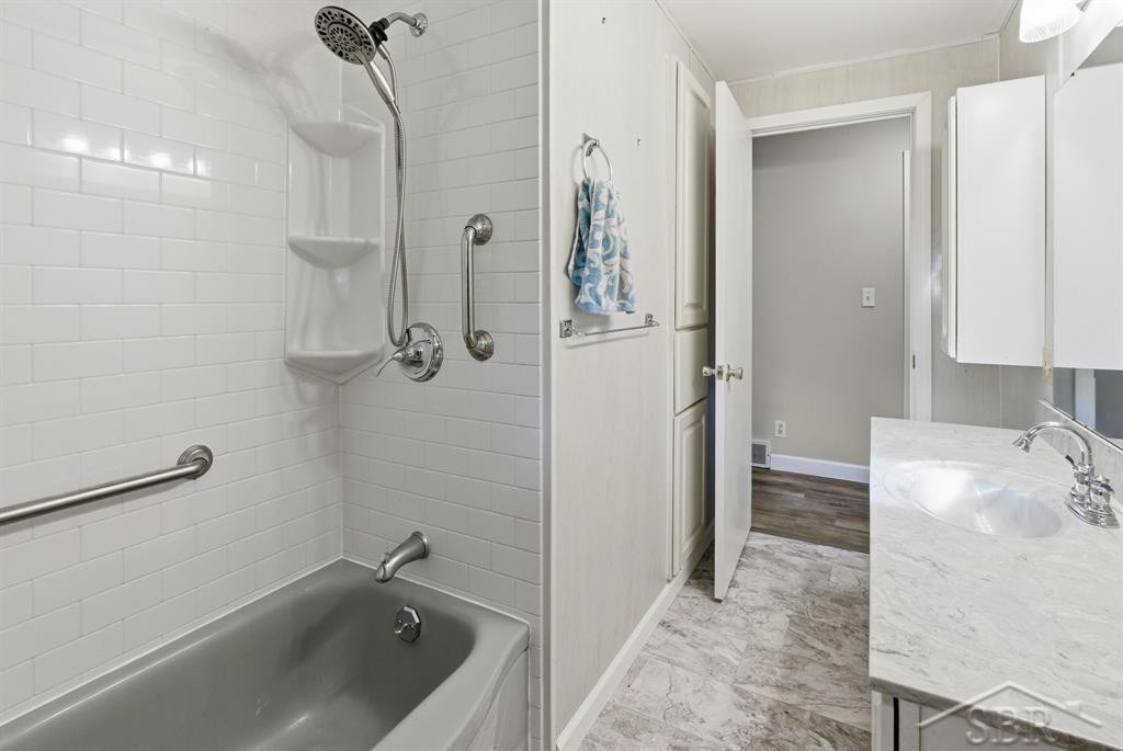 3601 Sharon Road, Midland, MI 48642 — Photo 18