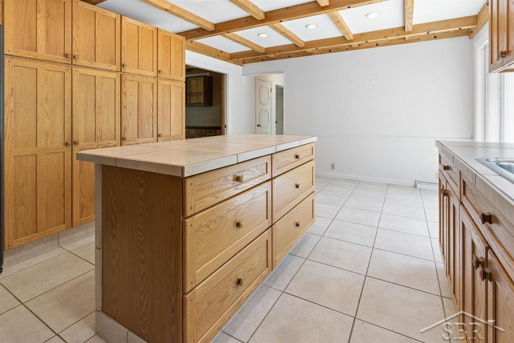 2109 Dilloway Drive, Midland, MI 48640 — Photo 14