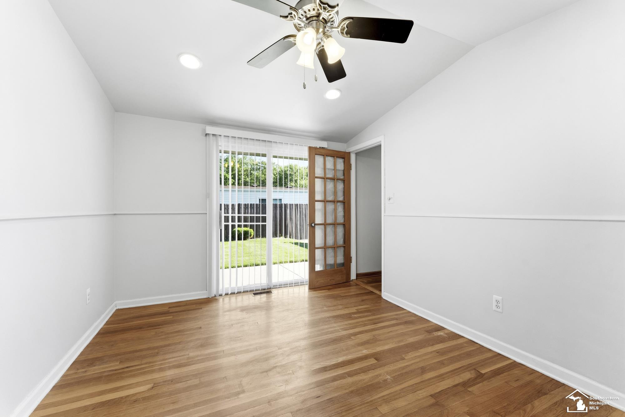 8214 Gulley Street, Taylor, MI 48180 — Photo 16
