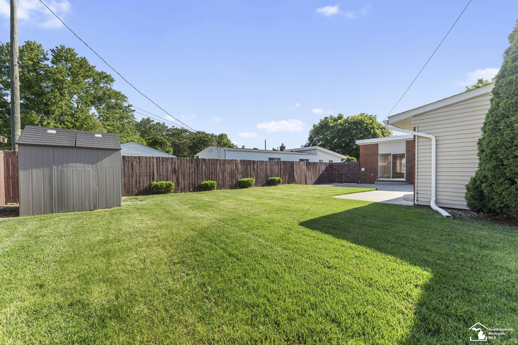 8214 Gulley Street, Taylor, MI 48180 — Photo 26