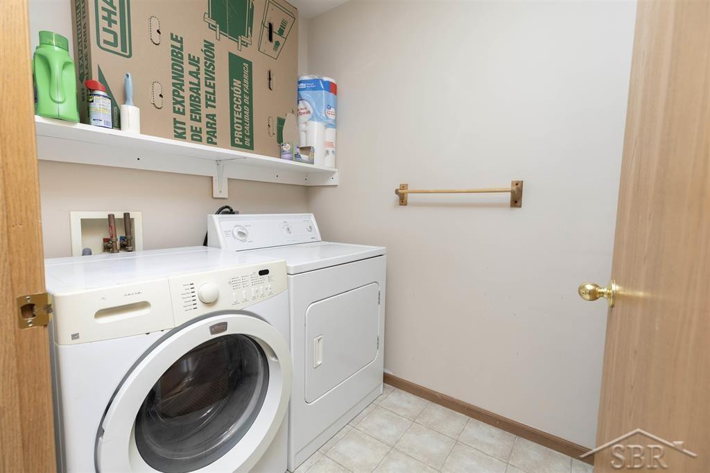 6192/6194 Whitcomb Drive, Saginaw, MI 48603 — Photo 14