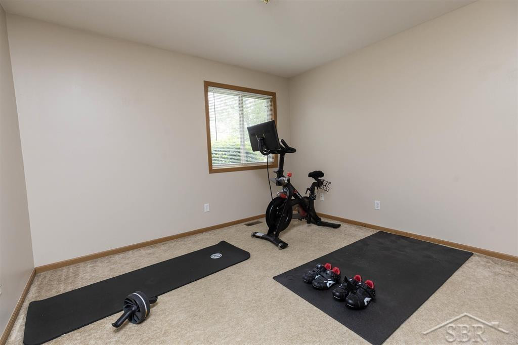 6192/6194 Whitcomb Drive, Saginaw, MI 48603 — Photo 15