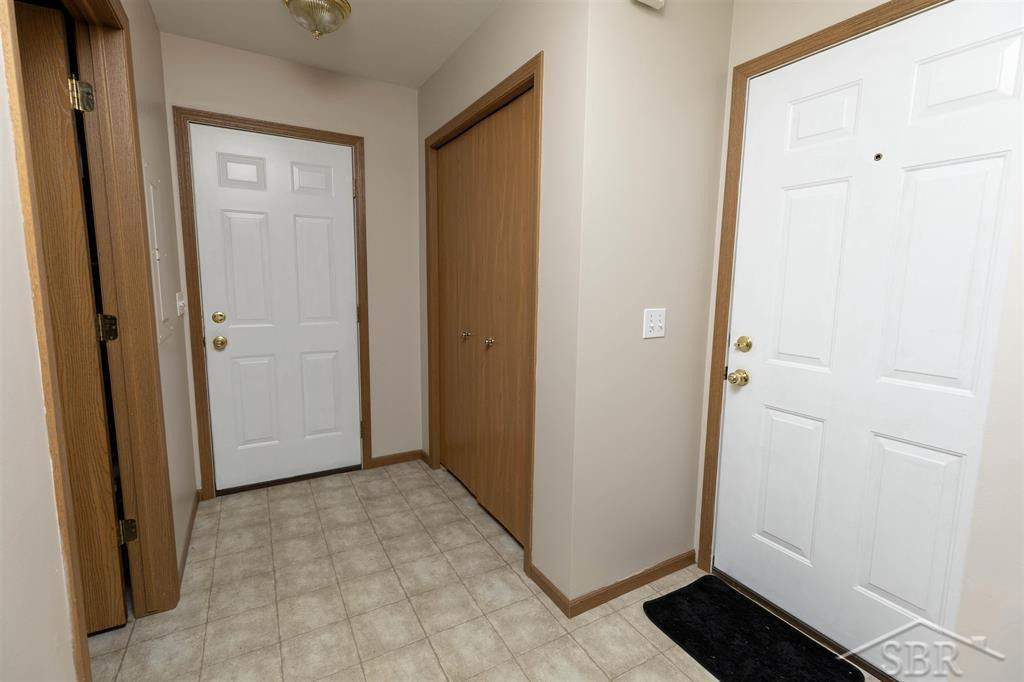 6192/6194 Whitcomb Drive, Saginaw, MI 48603 — Photo 16