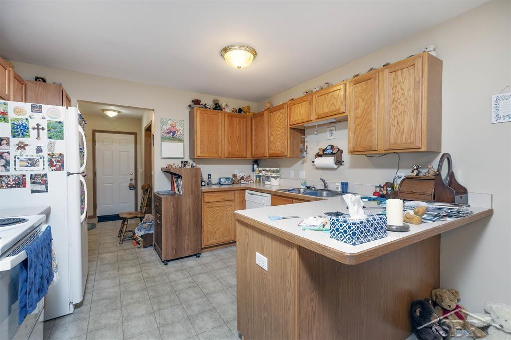 6192/6194 Whitcomb Drive, Saginaw, MI 48603 — Photo 18
