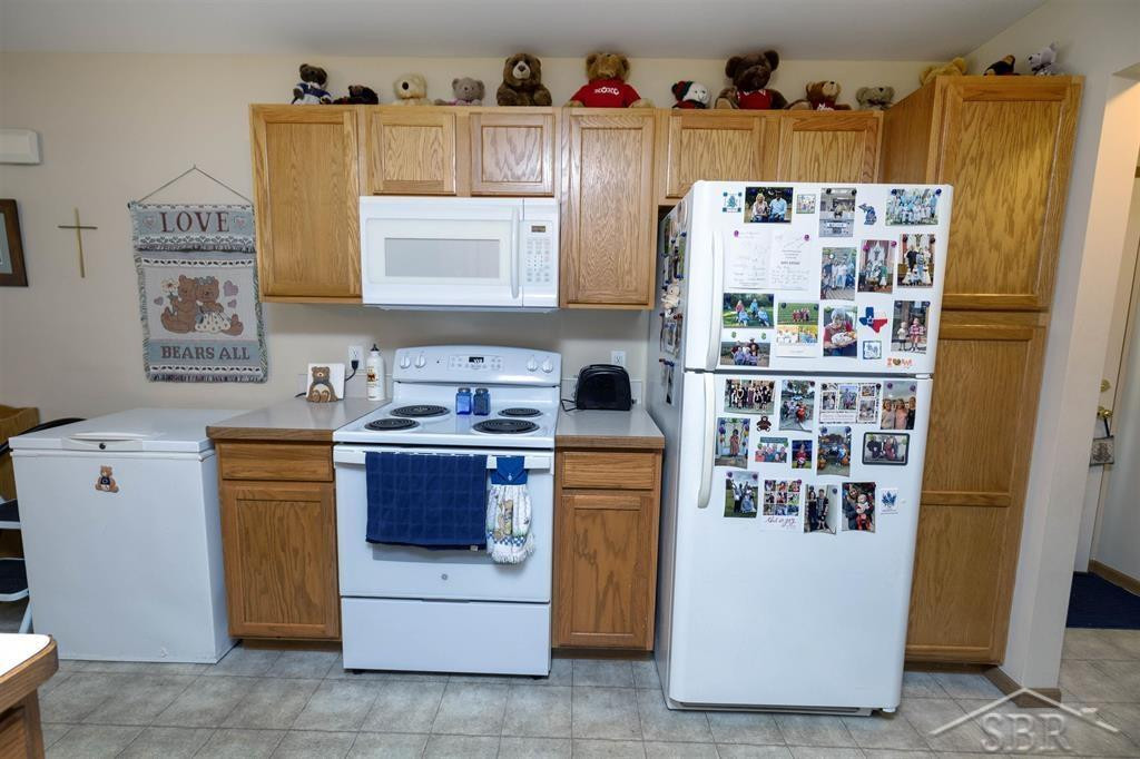 6192/6194 Whitcomb Drive, Saginaw, MI 48603 — Photo 21