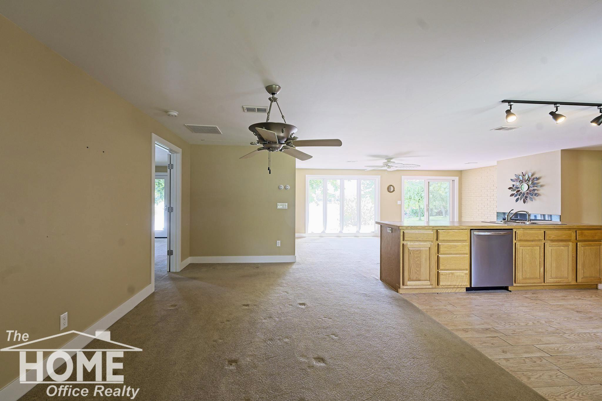 4879 Mohican Trail, Owosso, MI 48867 — Photo 10