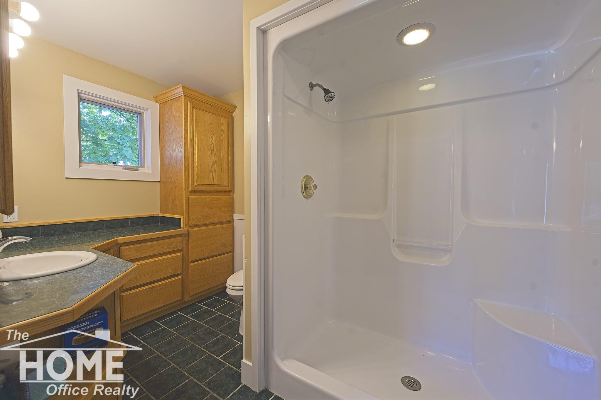 4879 Mohican Trail, Owosso, MI 48867 — Photo 17