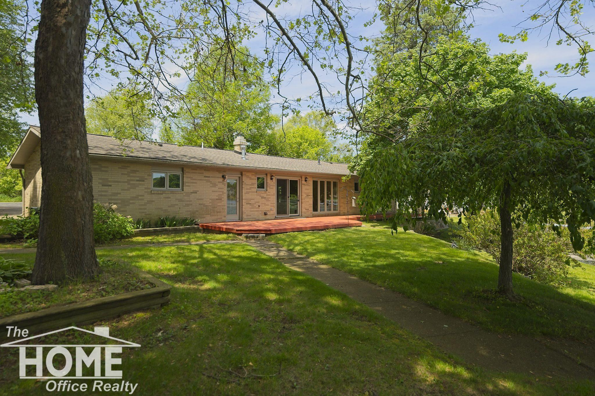 4879 Mohican Trail, Owosso, MI 48867 — Photo 36