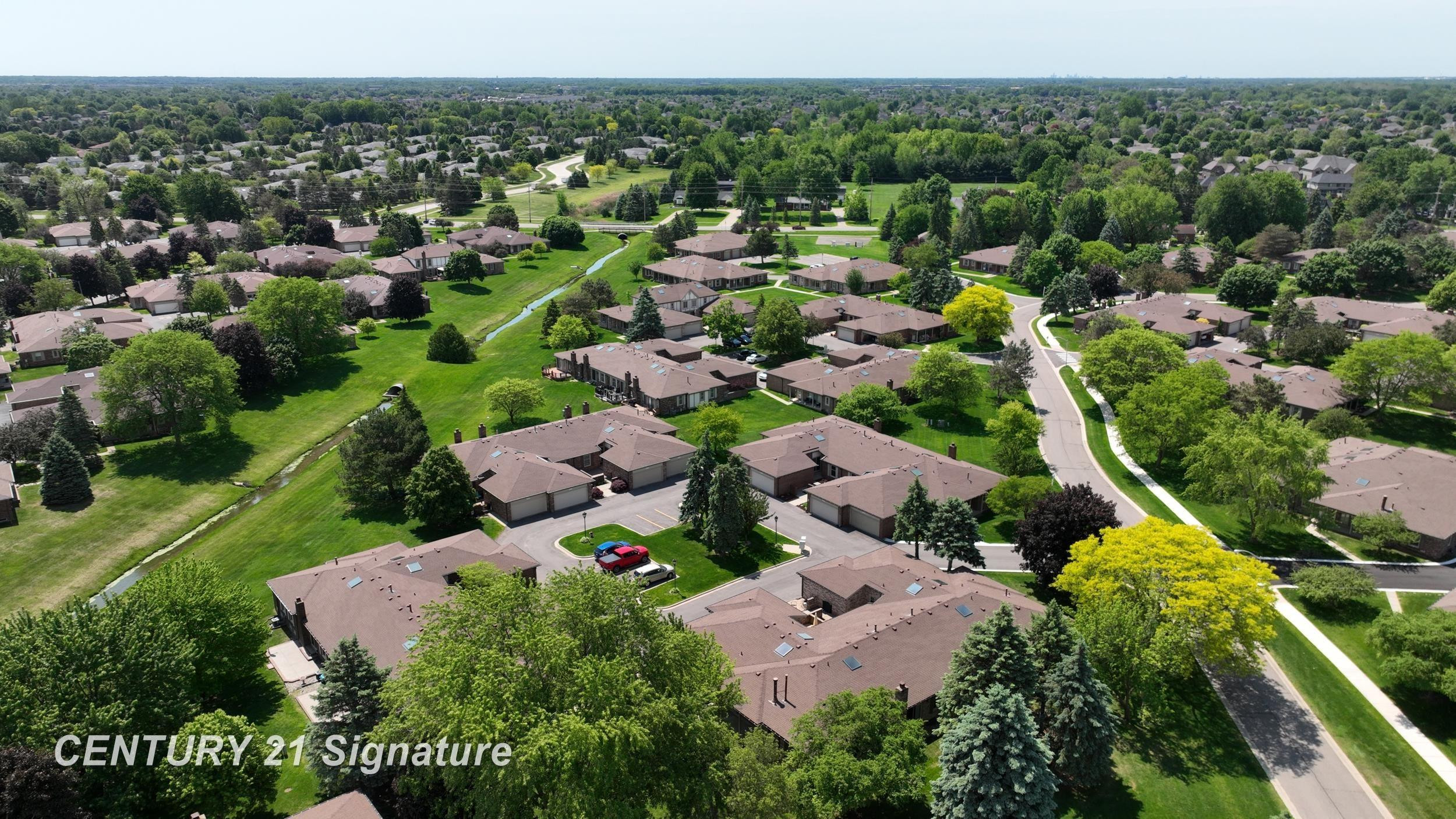 49327 Winchester Court, Shelby Twp, MI 48315 — Photo 40