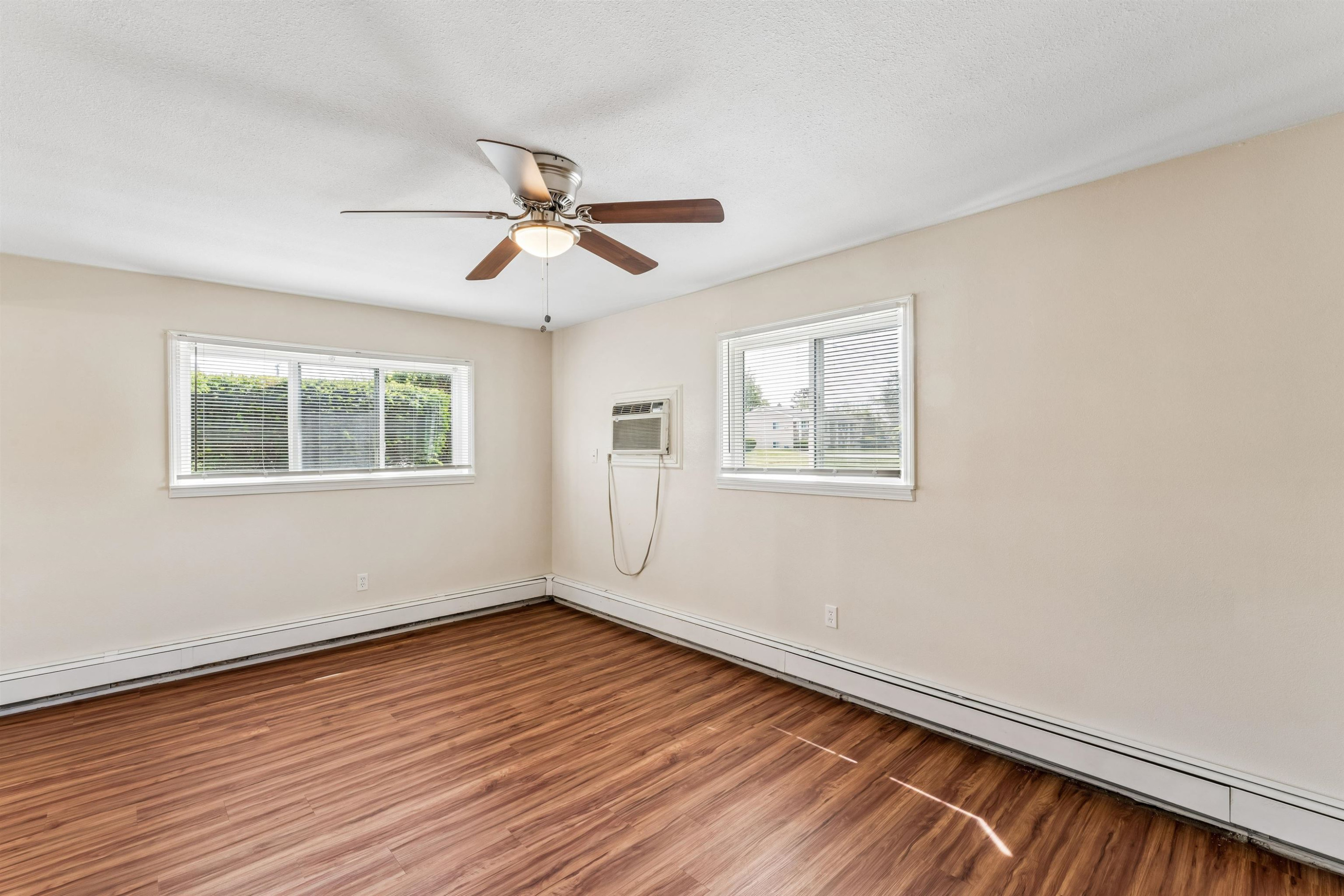 7423 Roger Thomas #4 Drive, MI 48458 — Photo 4