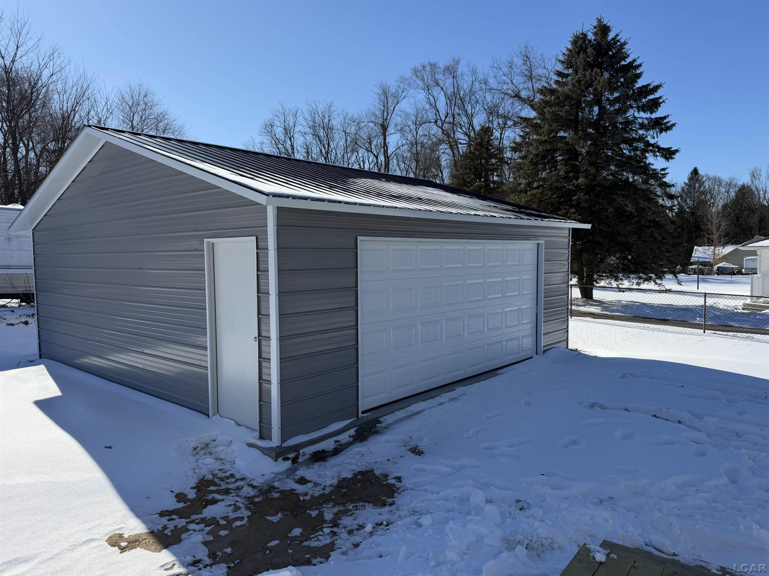 2901 Gady Road, Adrian, MI 49221 — Photo 18