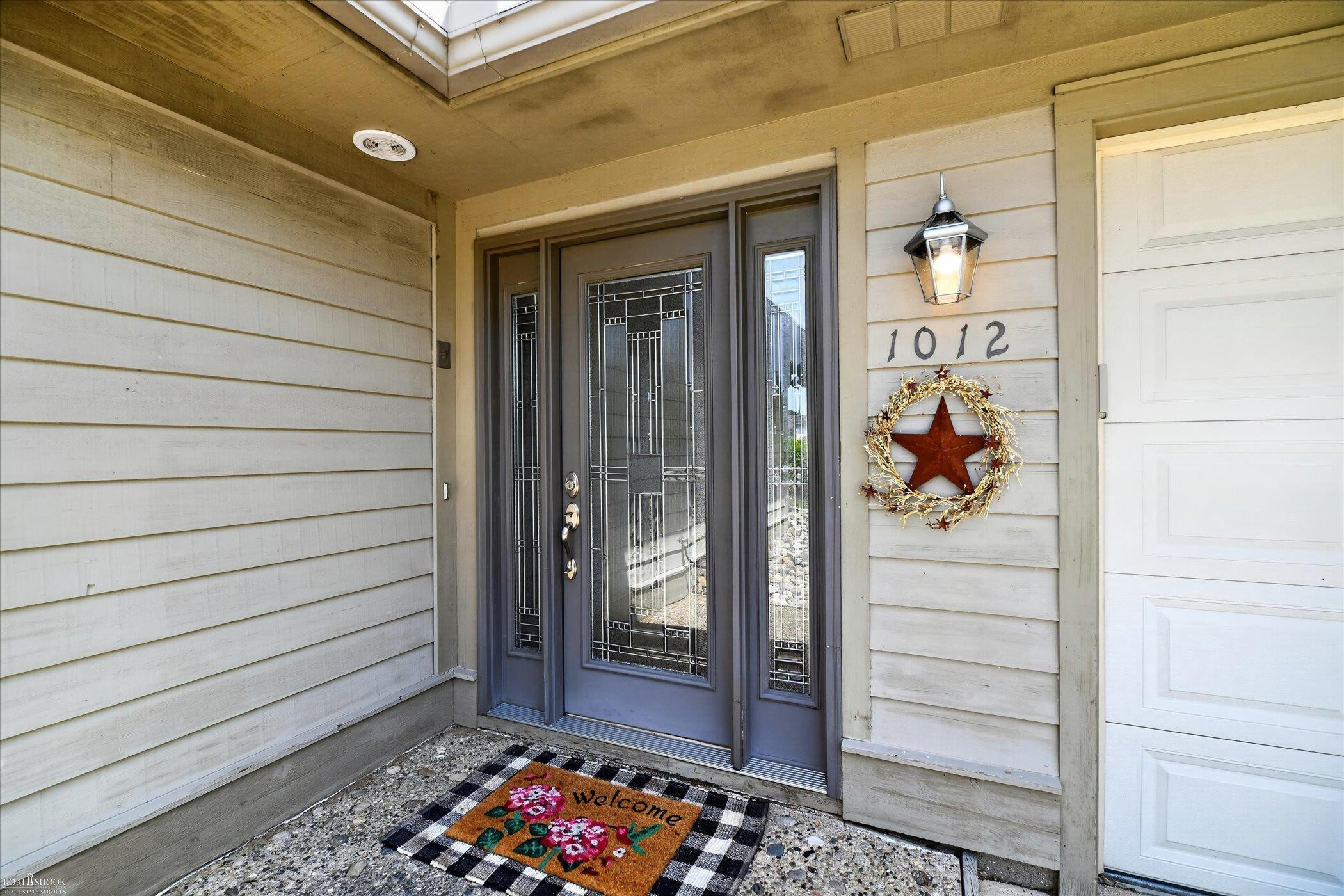 1012 Wood Court, Owosso, MI 48867 — Photo 2