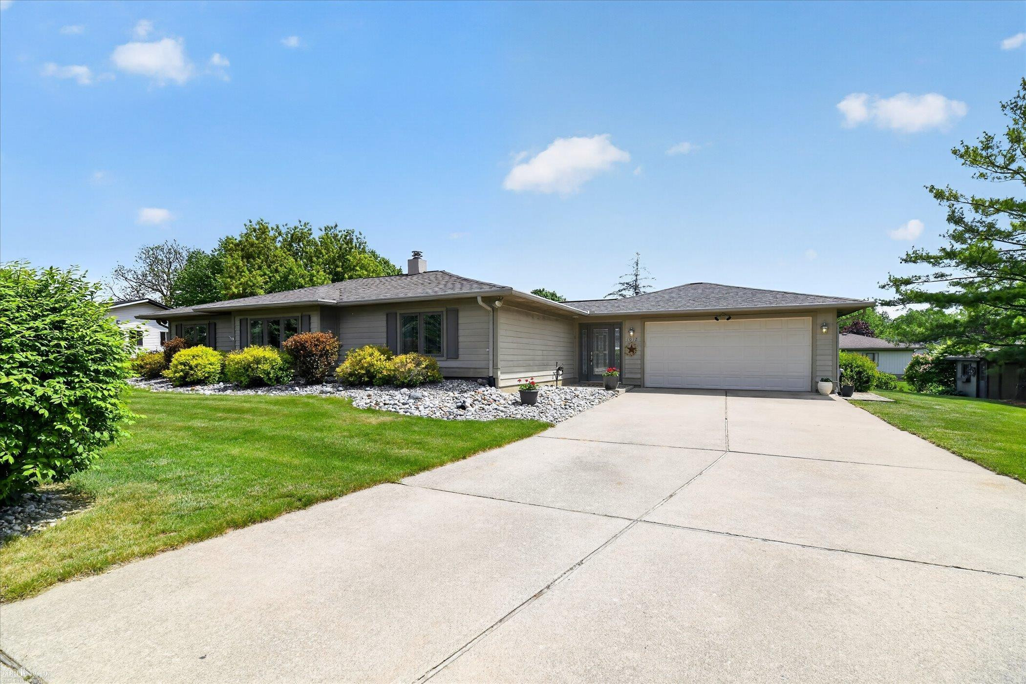 1012 Wood Court, Owosso, MI 48867 — Photo 35