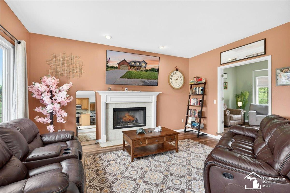 762 Valmont Drive, Monroe, MI 48162 — Photo 7