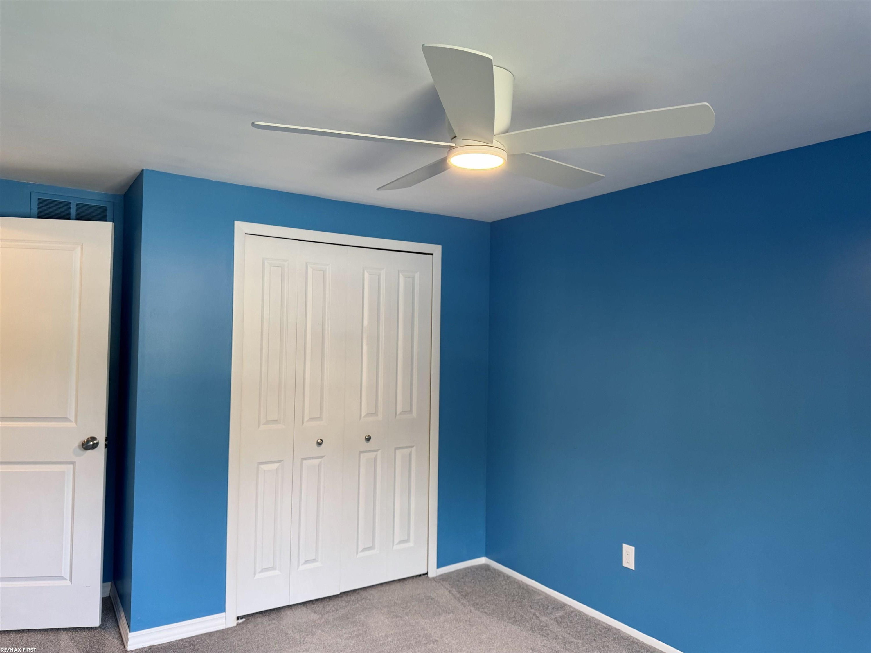 33043 Shagbark Circle, MI 48047 — Photo 29