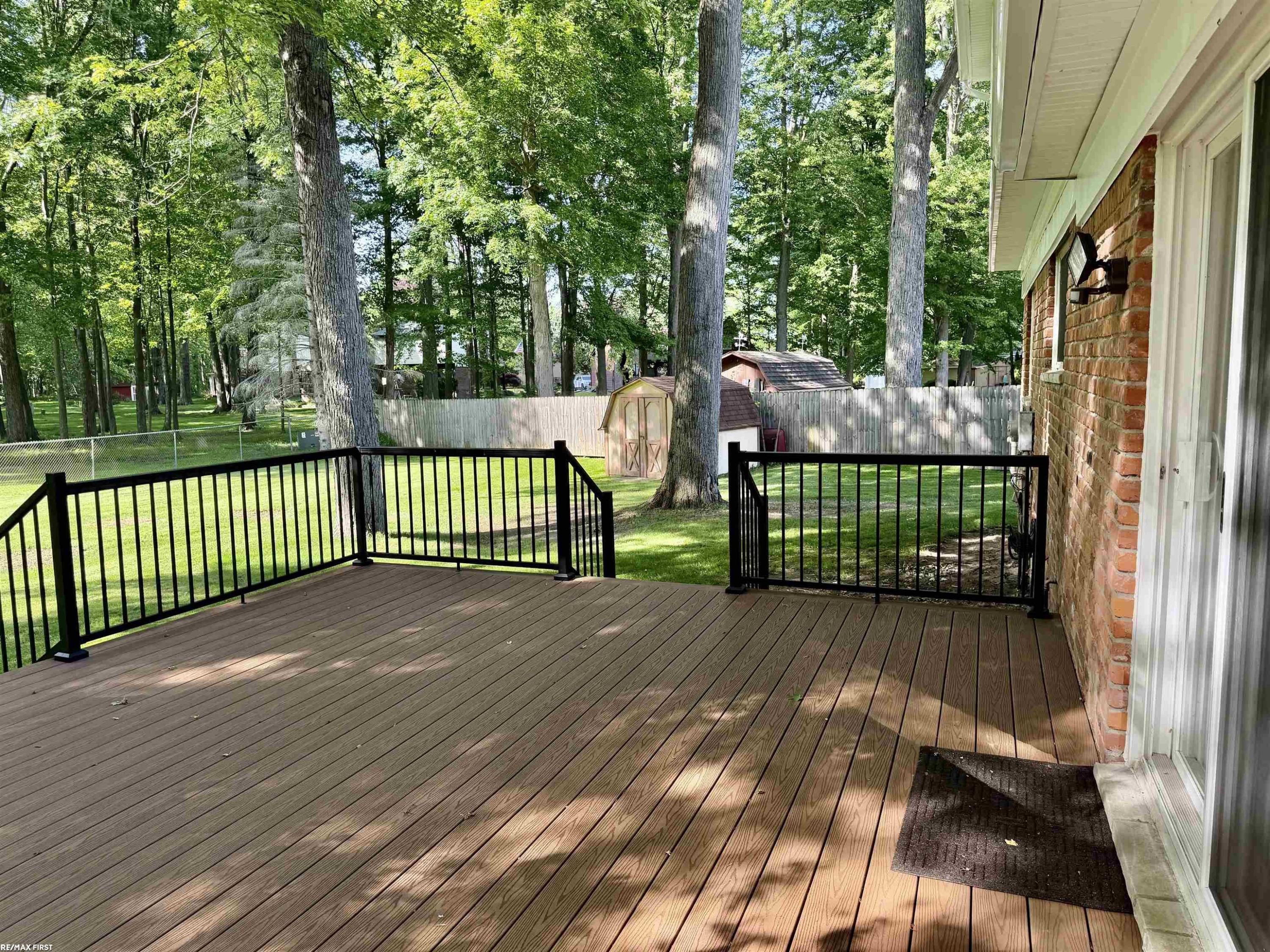 33043 Shagbark Circle, MI 48047 — Photo 32