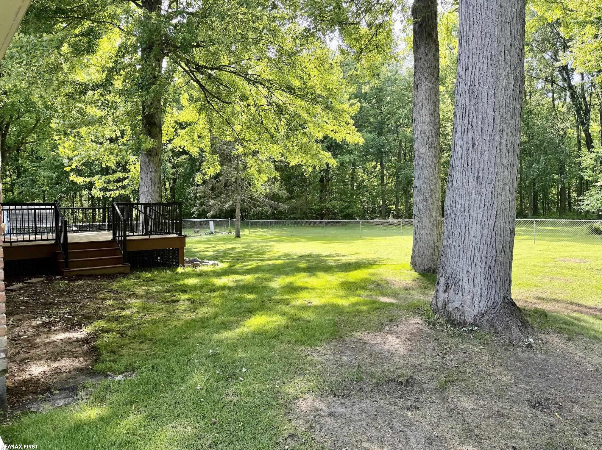 33043 Shagbark Circle, MI 48047 — Photo 33