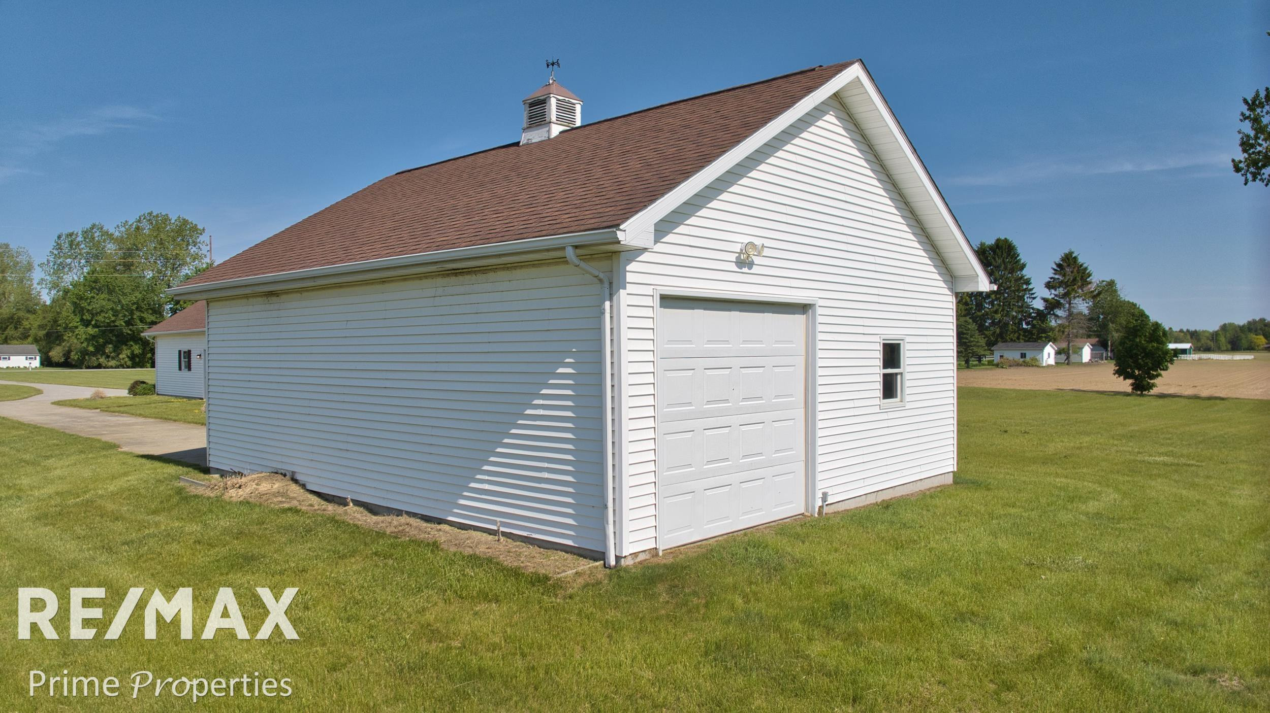 9521 Gera Road, Birch Run, MI 48415 — Photo 43