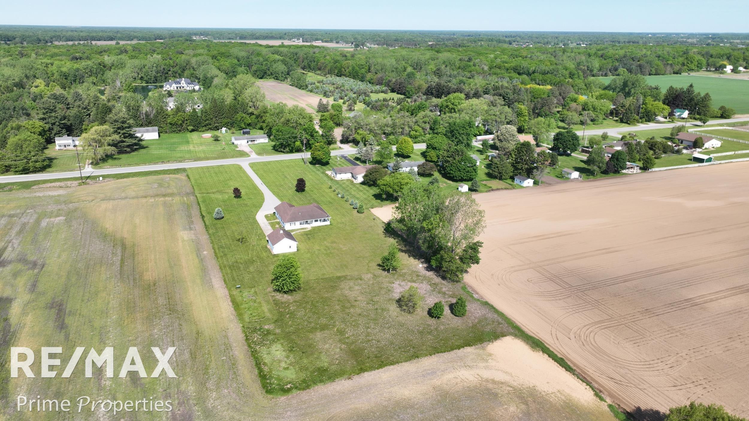 9521 Gera Road, Birch Run, MI 48415 — Photo 54
