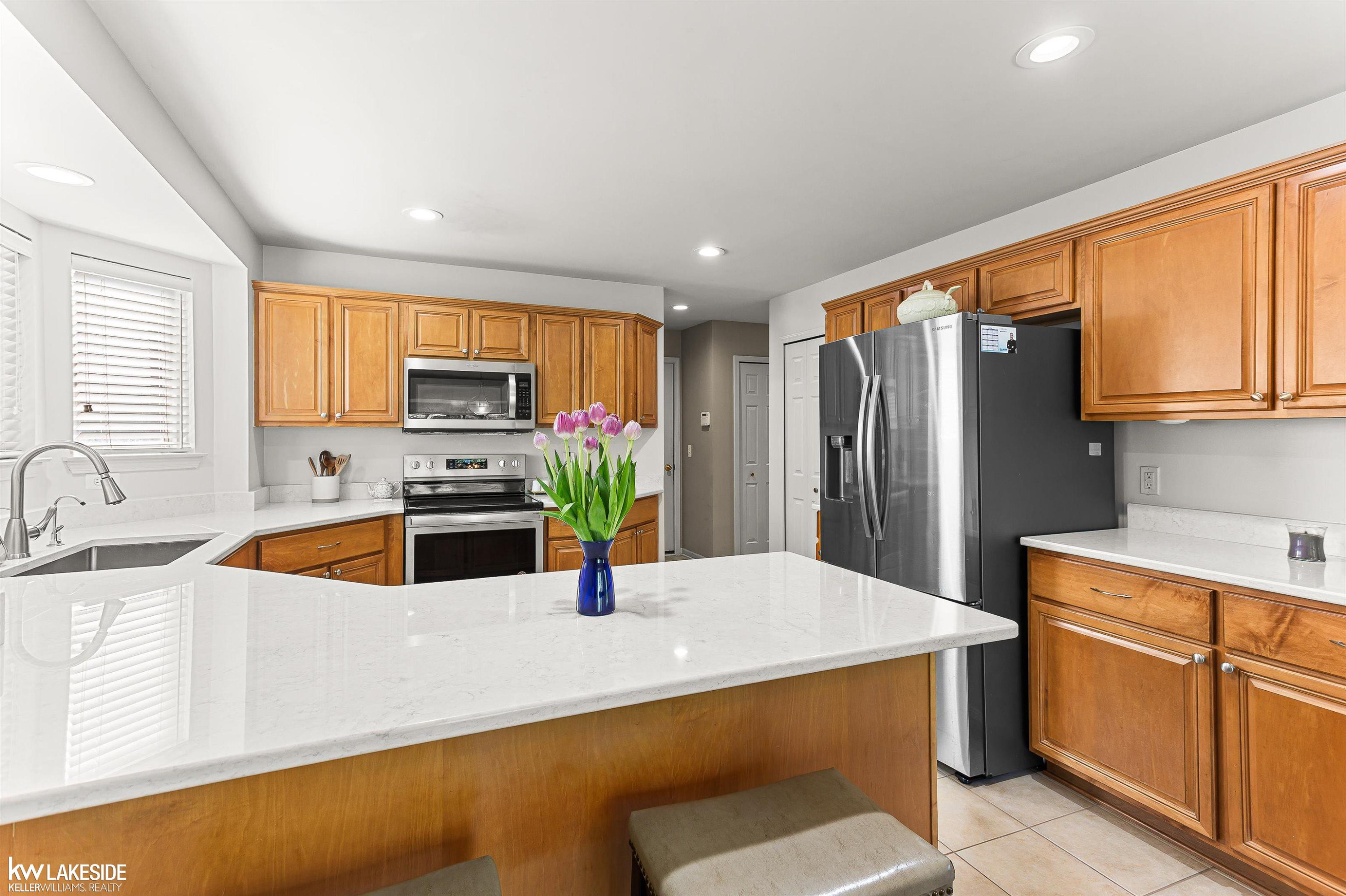 51389 Midland Circle, Macomb, MI 48042 — Photo 18
