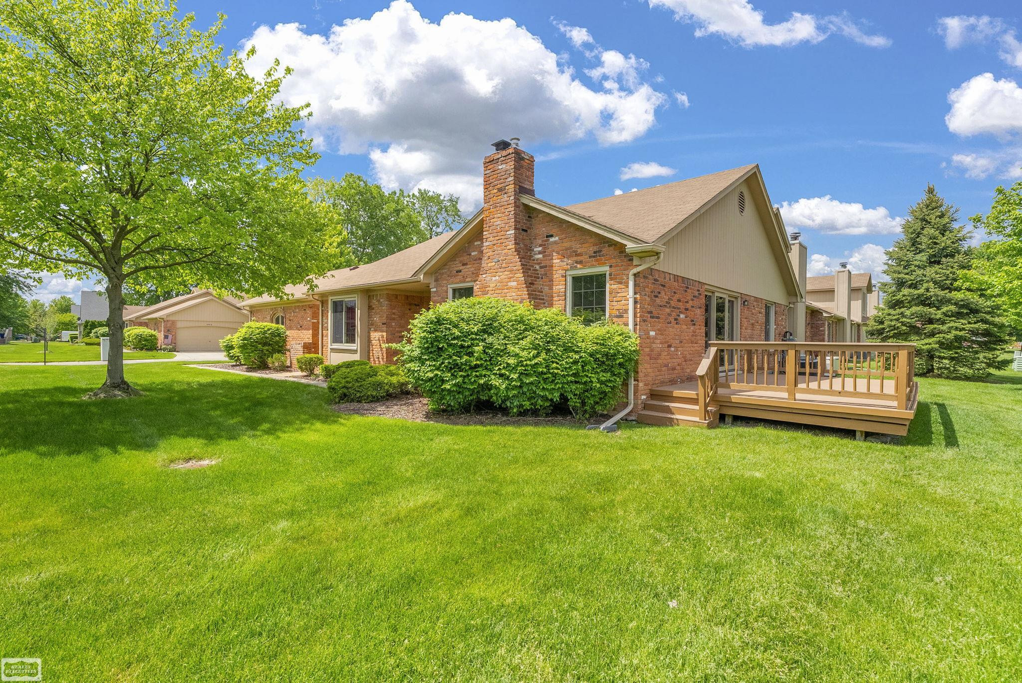 41010 W Rosewood Drive, Clinton Twp, MI 48038 — Photo 5