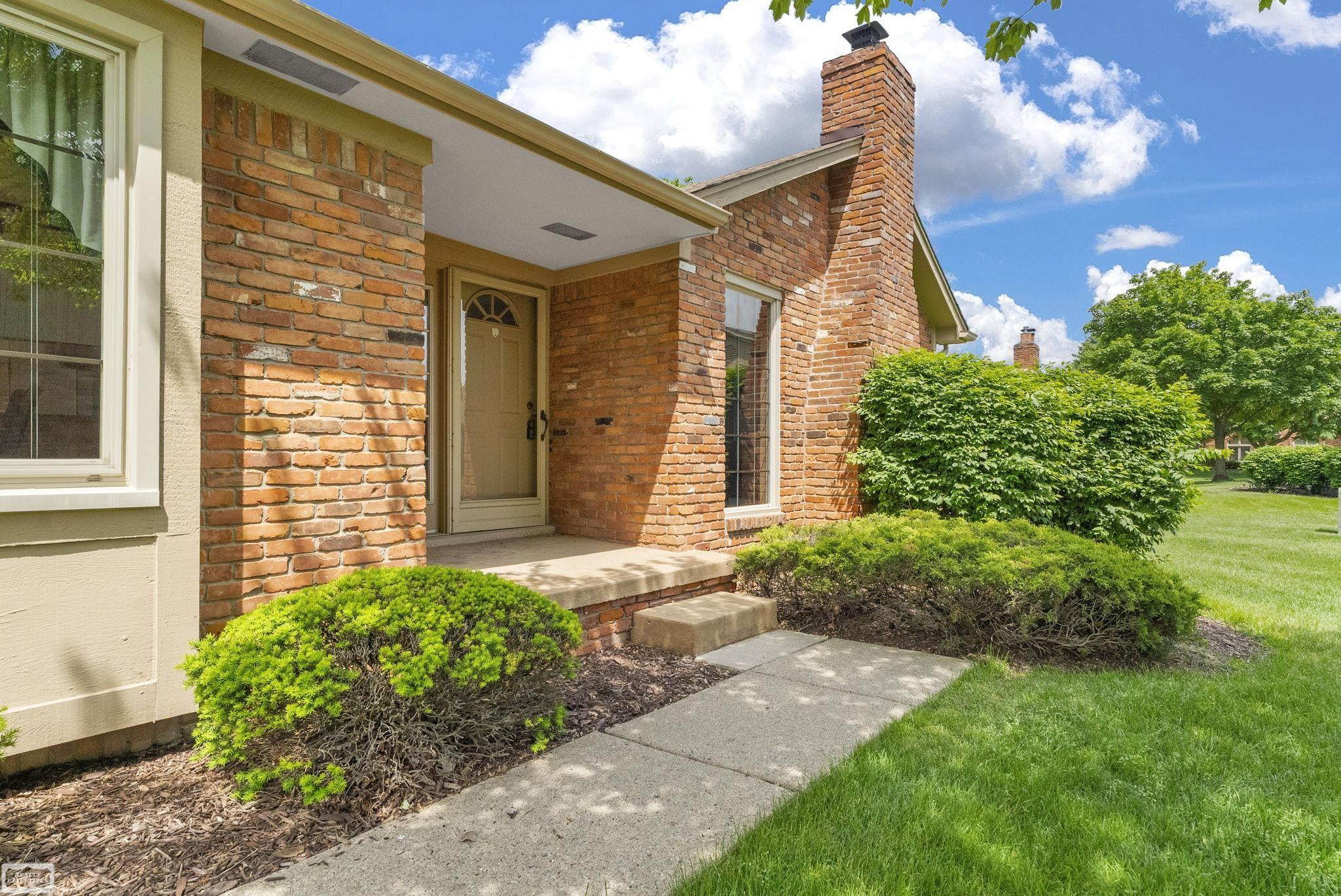 41010 W Rosewood Drive, Clinton Twp, MI 48038 — Photo 6