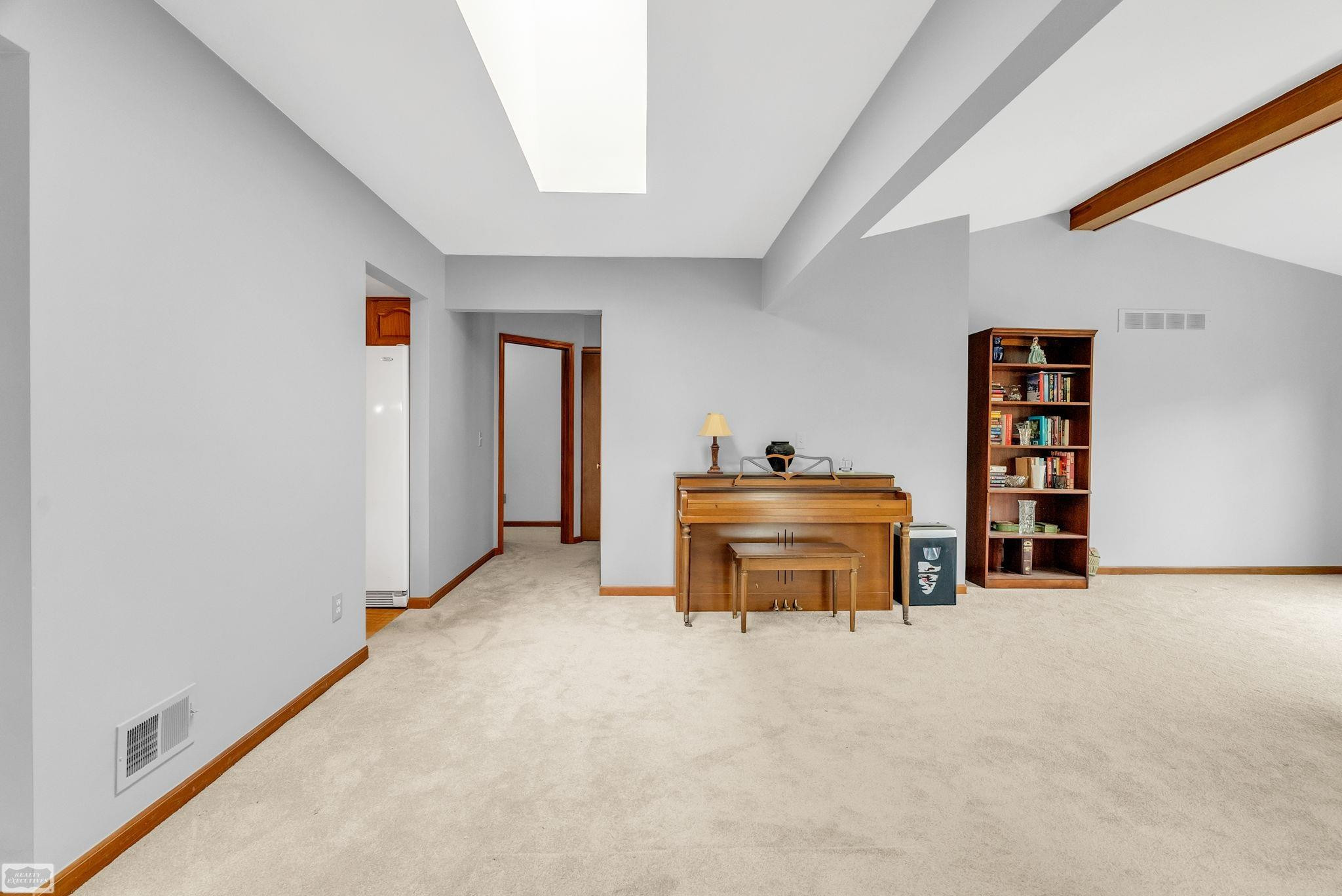 41010 W Rosewood Drive, Clinton Twp, MI 48038 — Photo 14