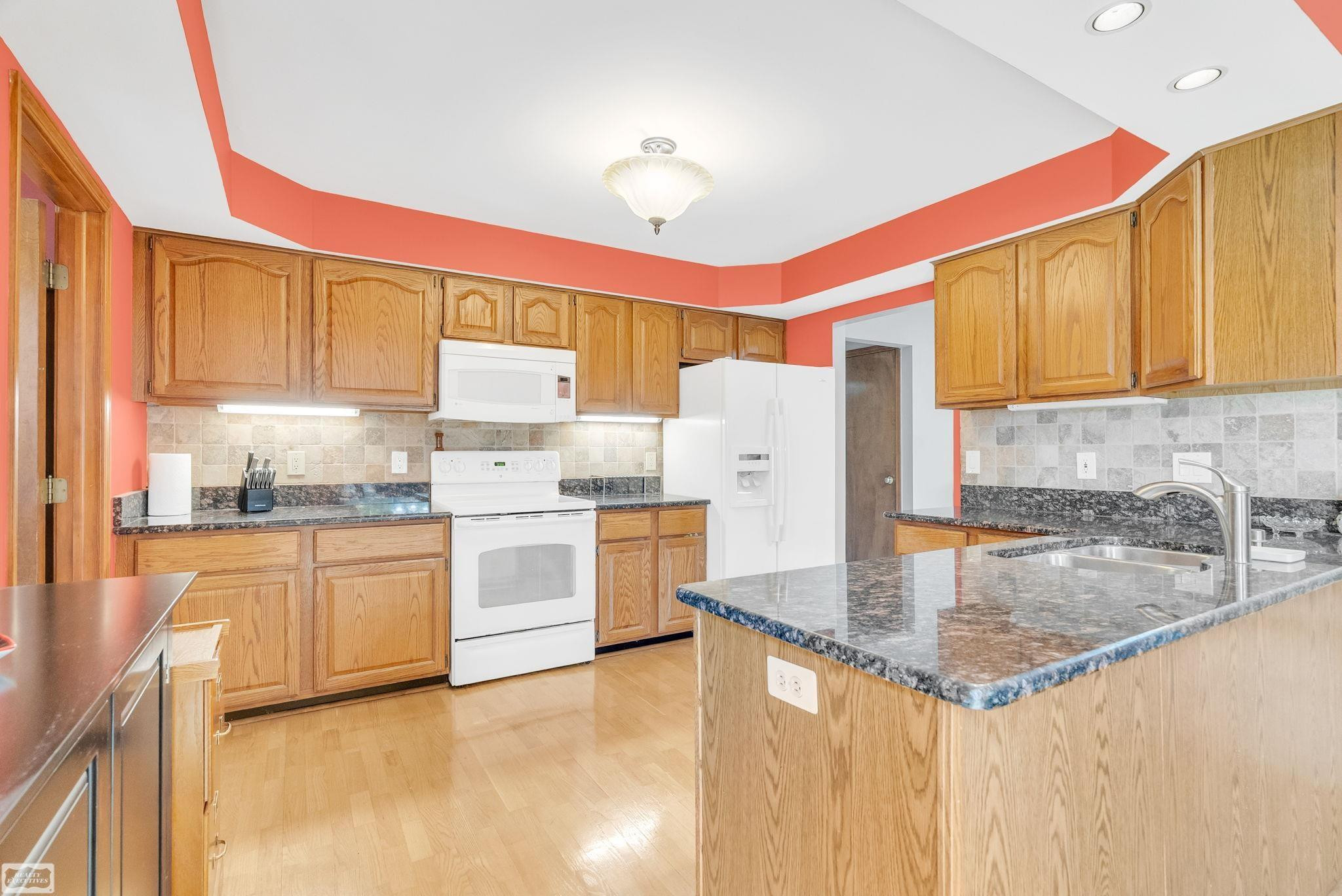 41010 W Rosewood Drive, Clinton Twp, MI 48038 — Photo 15