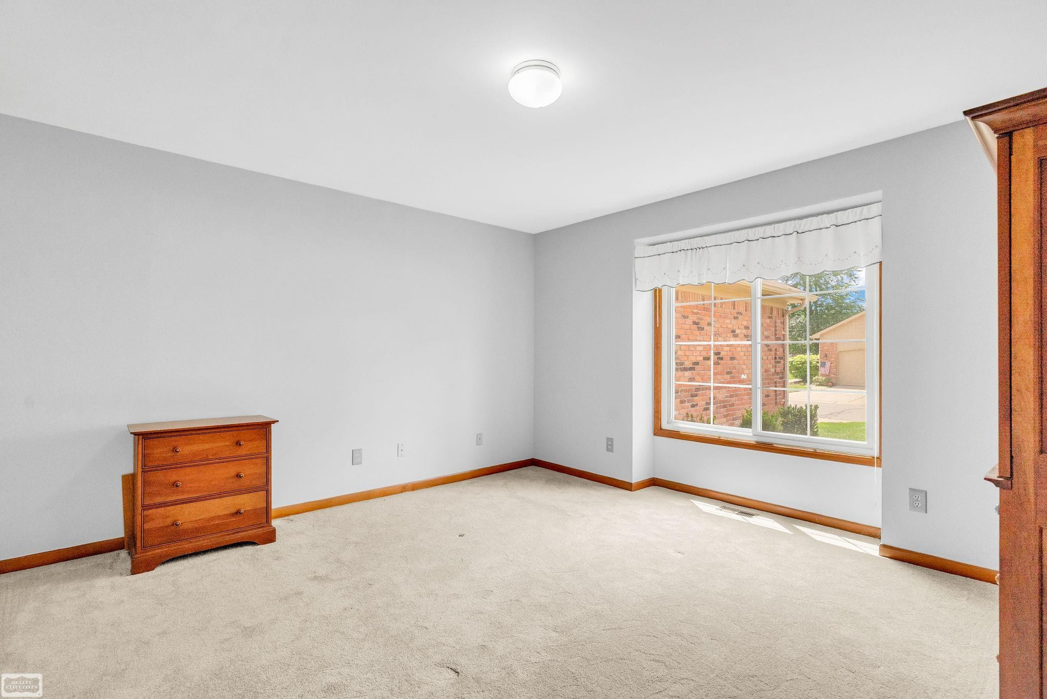 41010 W Rosewood Drive, Clinton Twp, MI 48038 — Photo 27