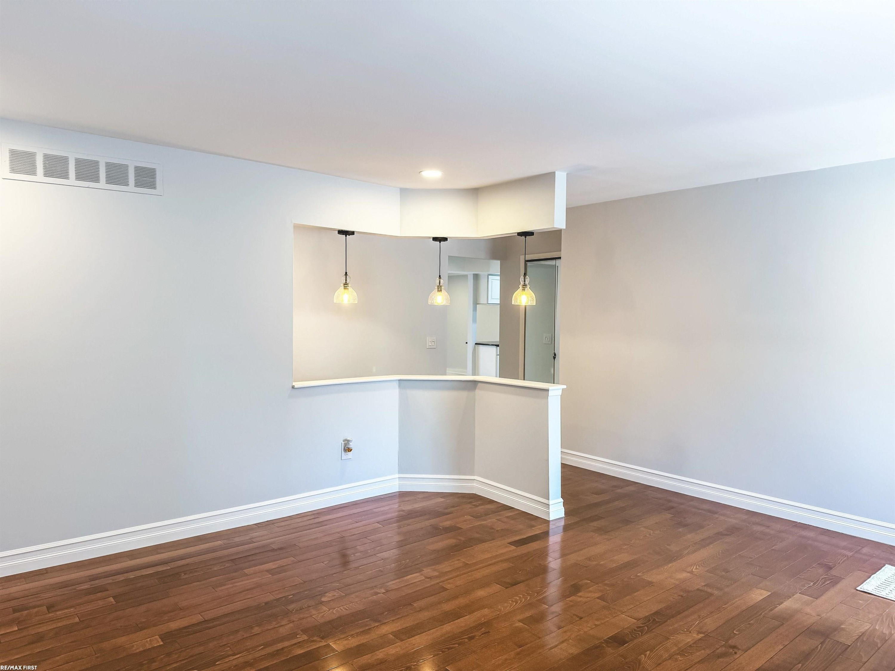 5043 Tyler Drive, Troy, MI 48085 — Photo 19