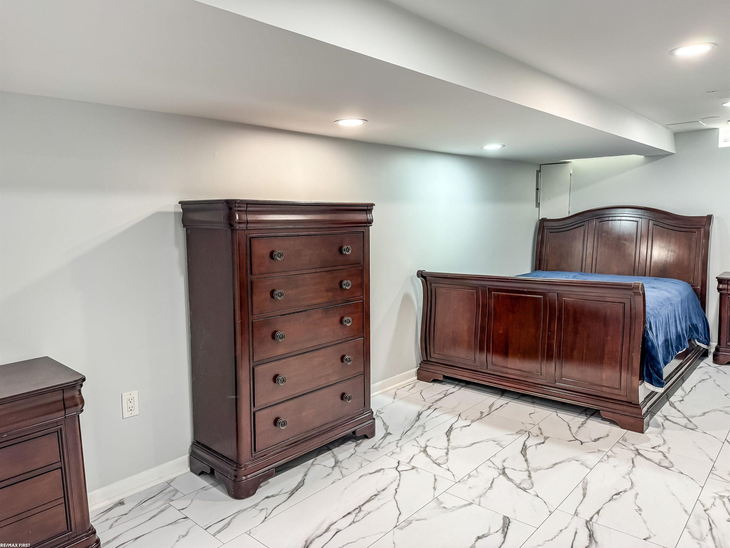 5043 Tyler Drive, Troy, MI 48085 — Photo 29