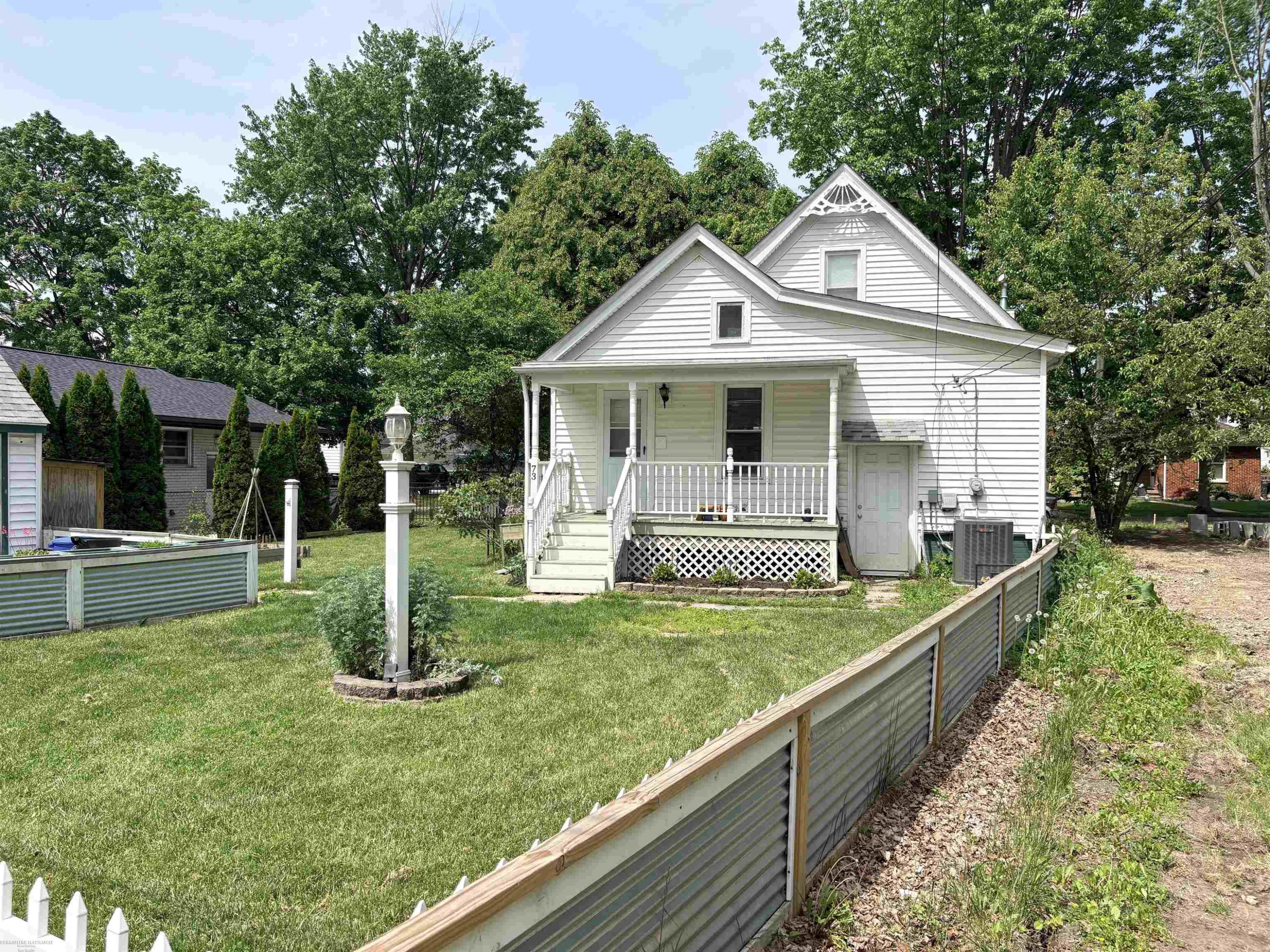 73 Smith Street, Mount Clemens, MI 48043 — Photo 9