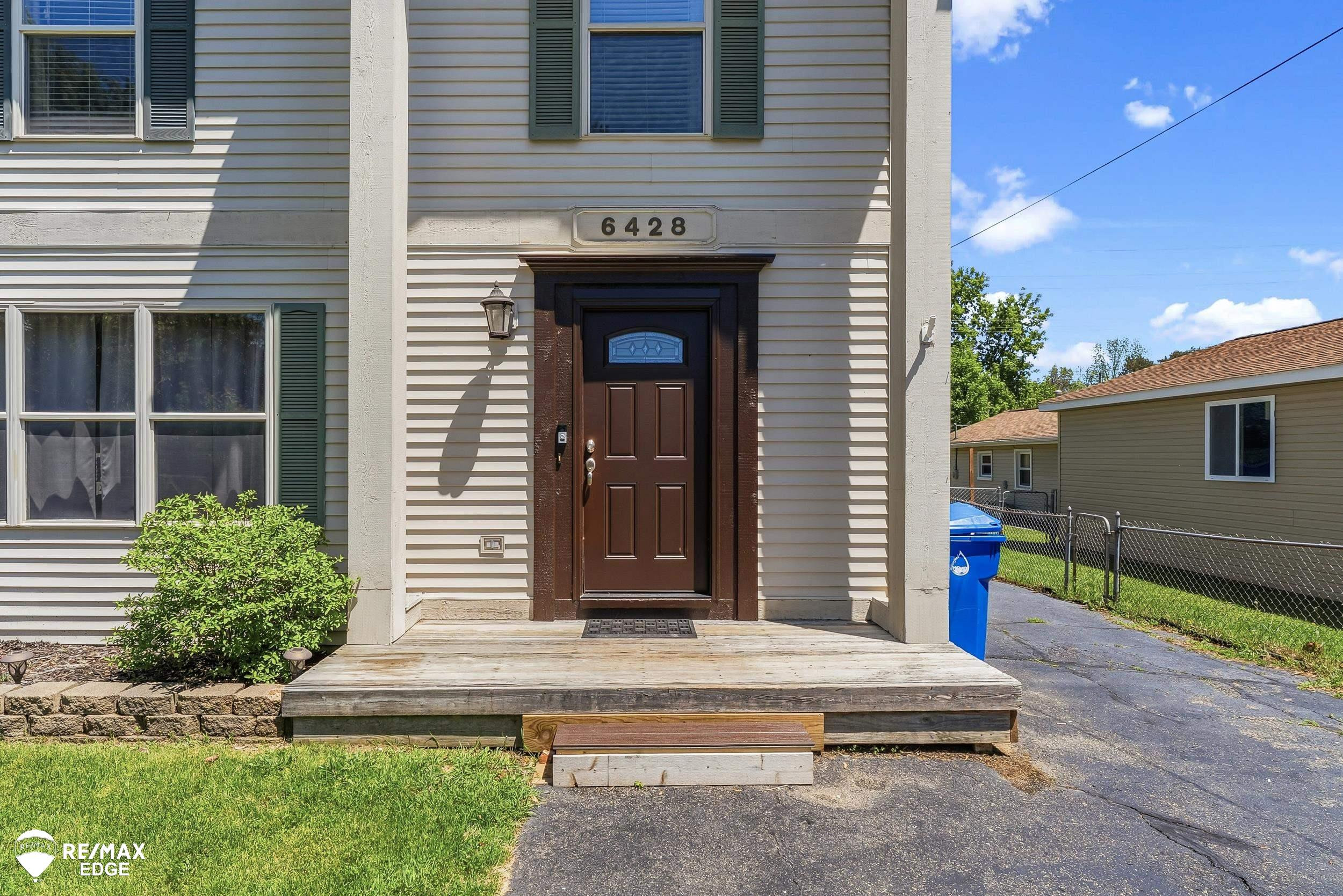 6428 Saline Drive, Waterford, MI 48329 — Photo 3
